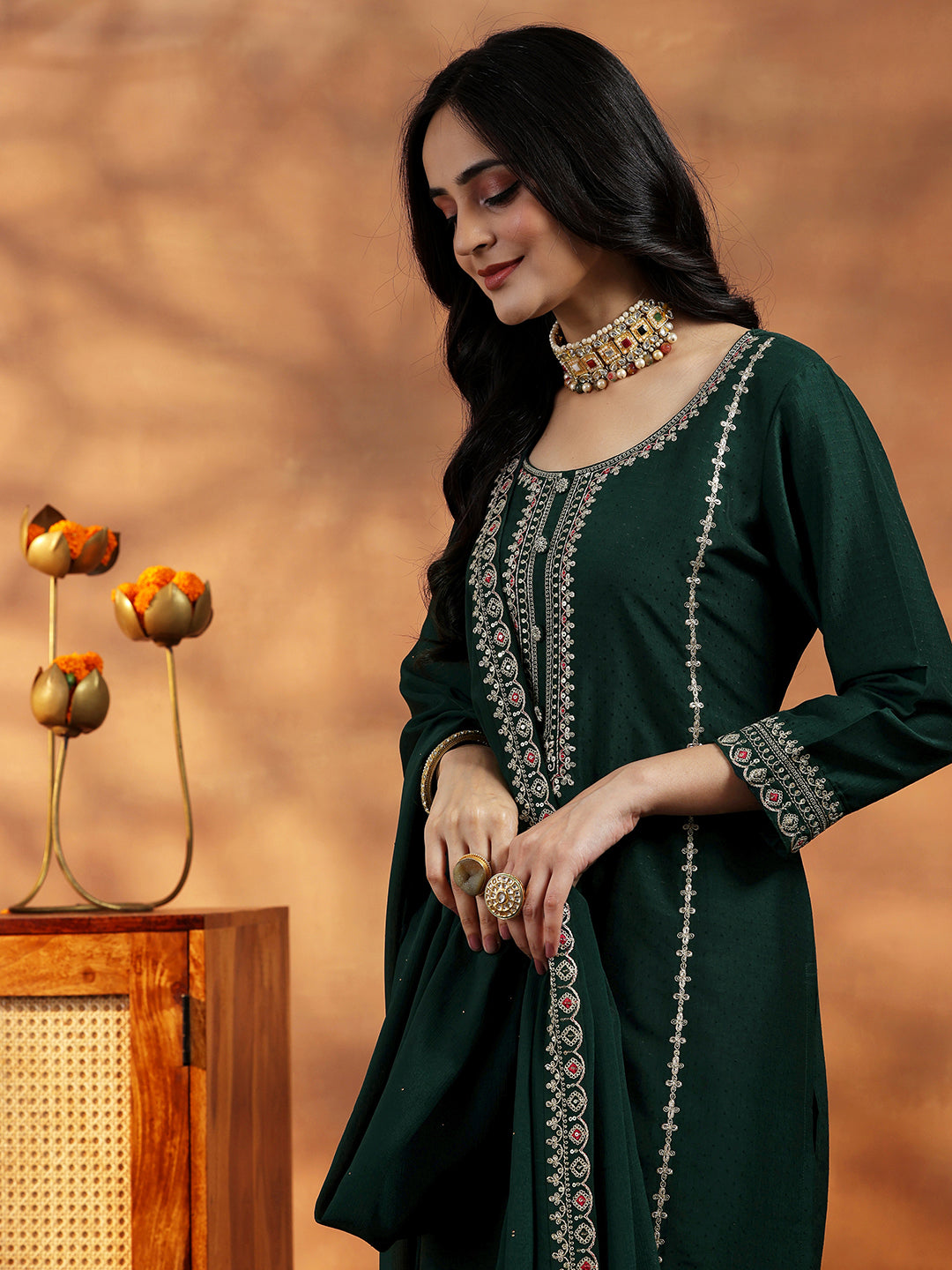 Green Embroidered Silk Blend Straight Suit With Dupatta