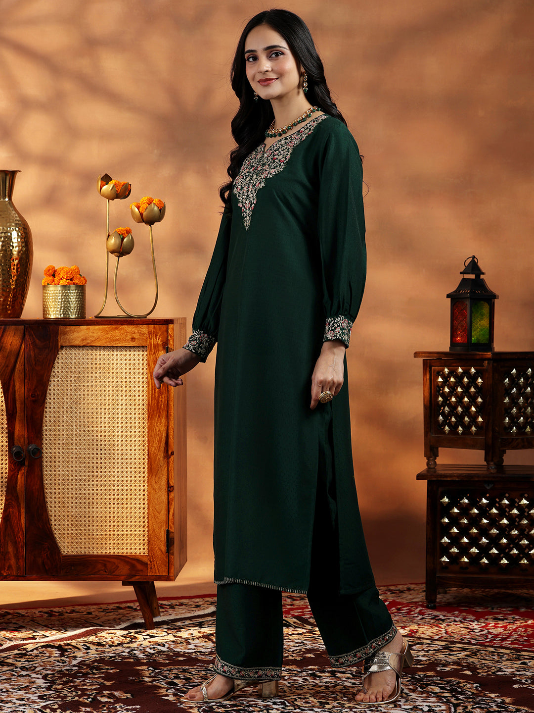 Green Yoke Design Silk Blend Straight Suit With Dupatta