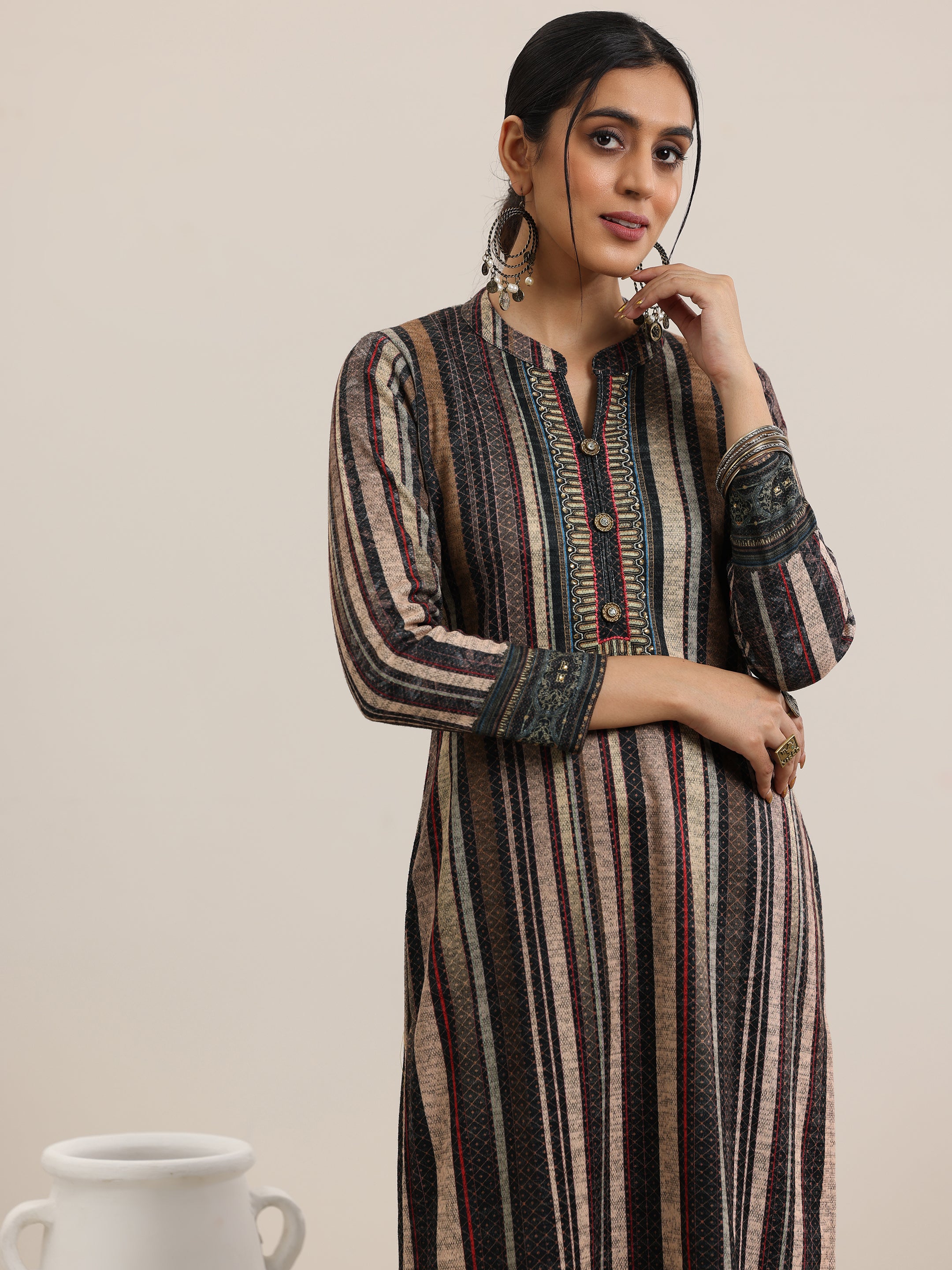 Grey Printed Wool Blend Straight Suit With Dupatta