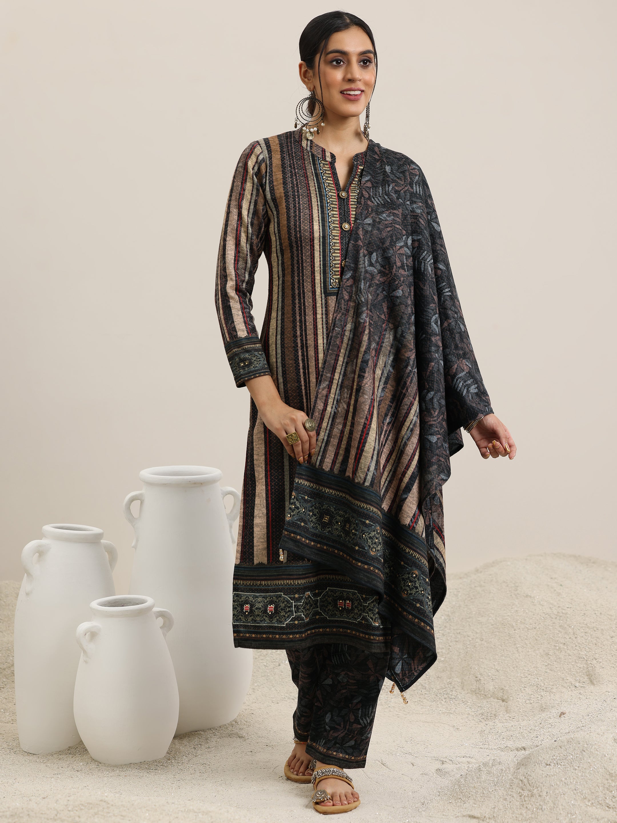 Grey Printed Wool Blend Straight Suit With Dupatta