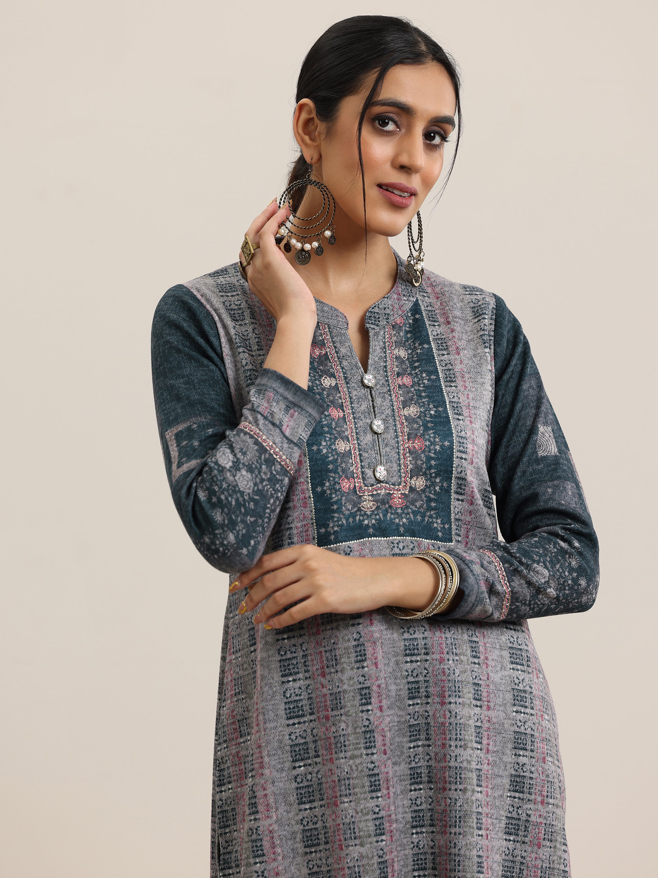 Grey Printed Wool Blend Straight Suit With Dupatta