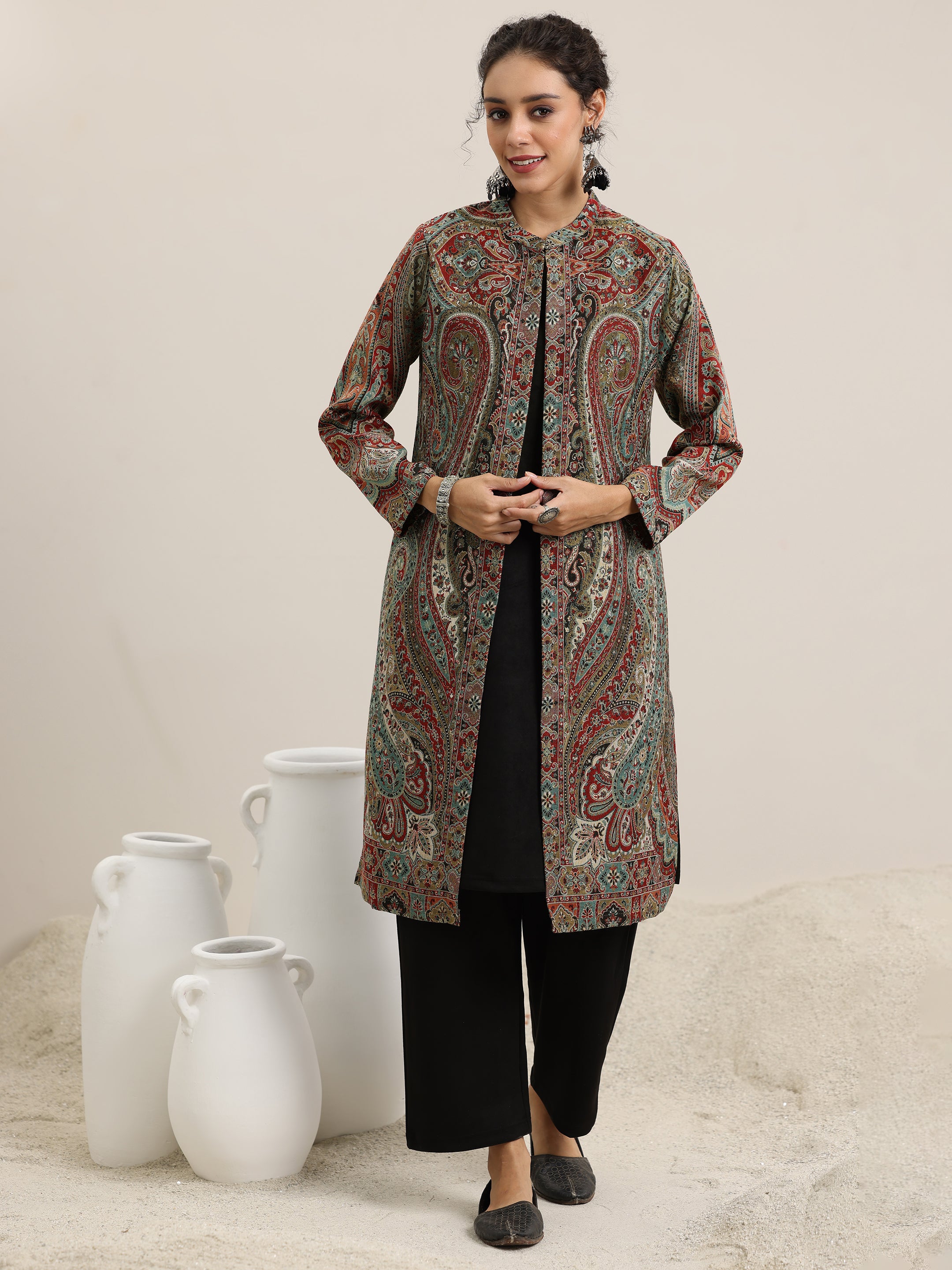 Black Solid Wool Blend Straight Kurta With Palazzos