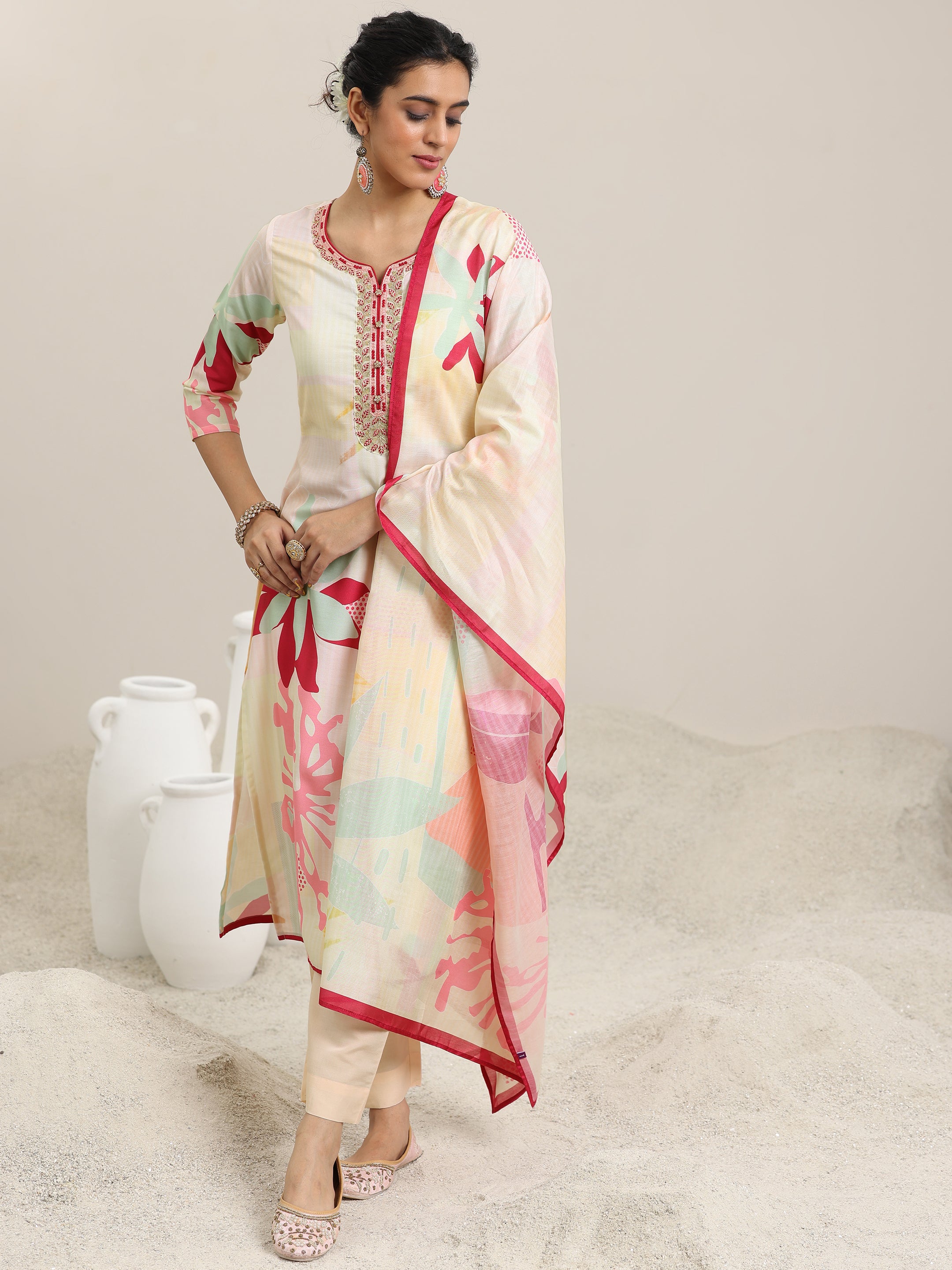 Cream Printed Cotton Blend Straight Suit With Dupatta