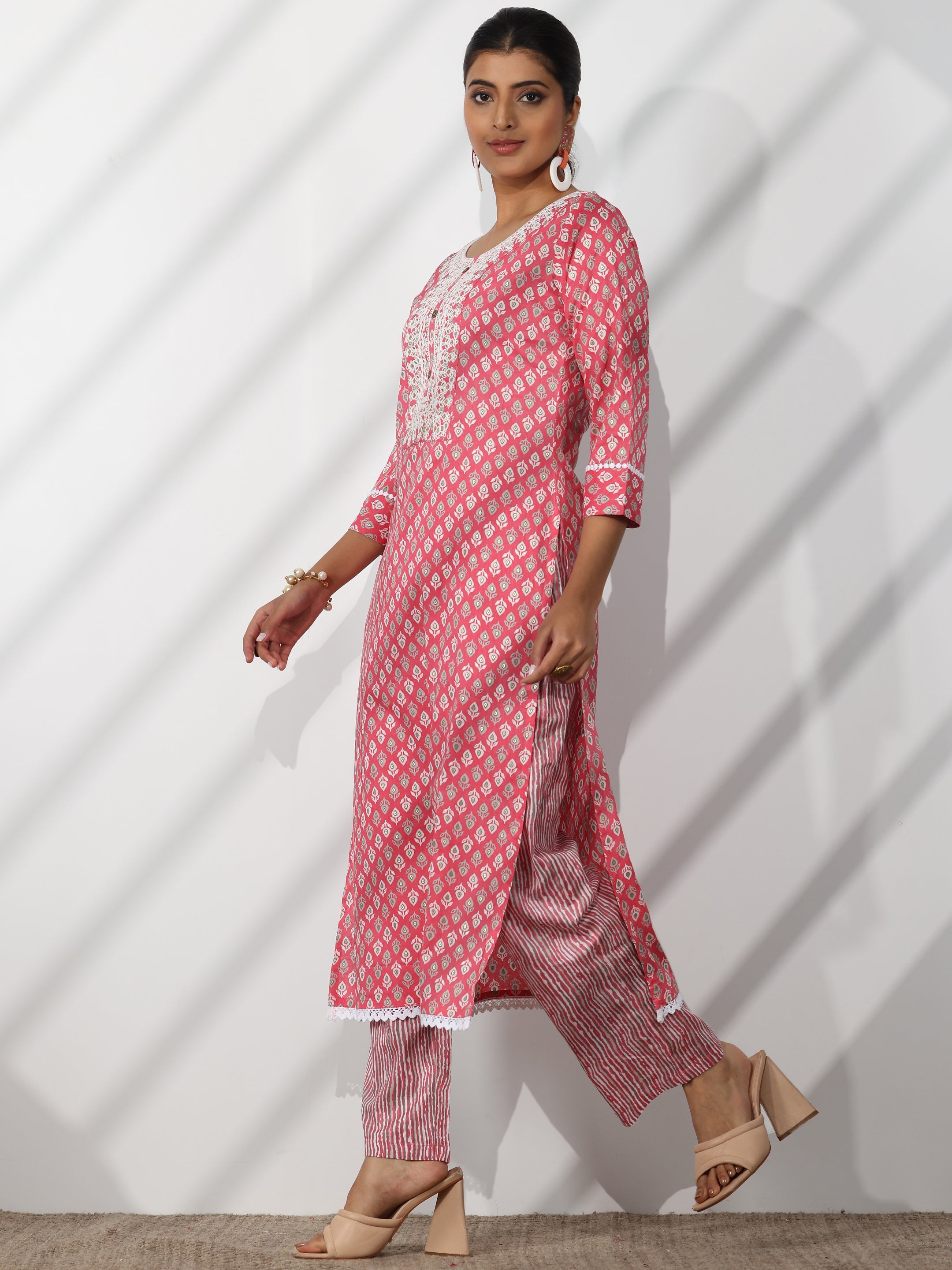 Pink Printed Cotton Straight Suit With Dupatta