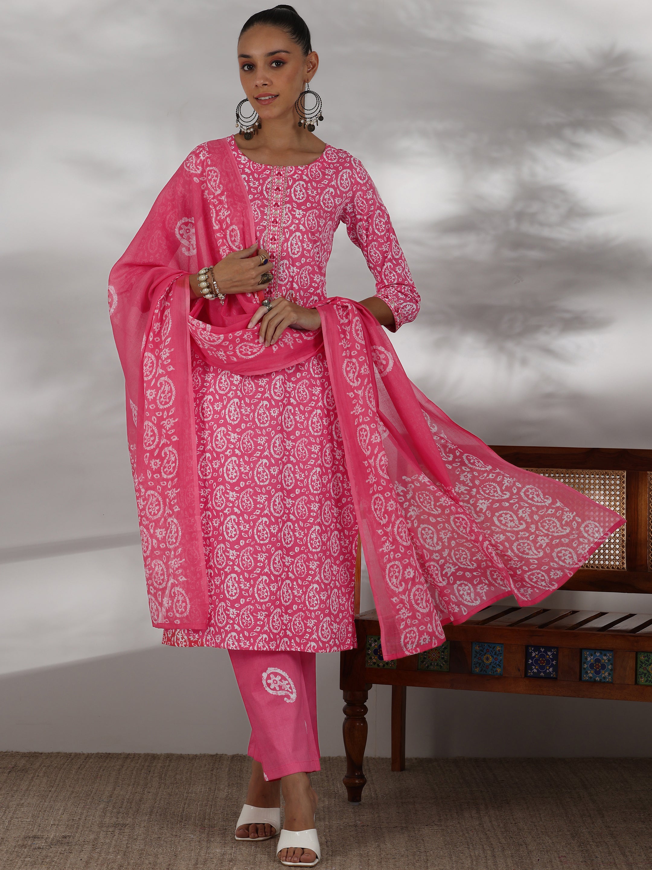 Pink Printed Cotton Straight Suit With Dupatta