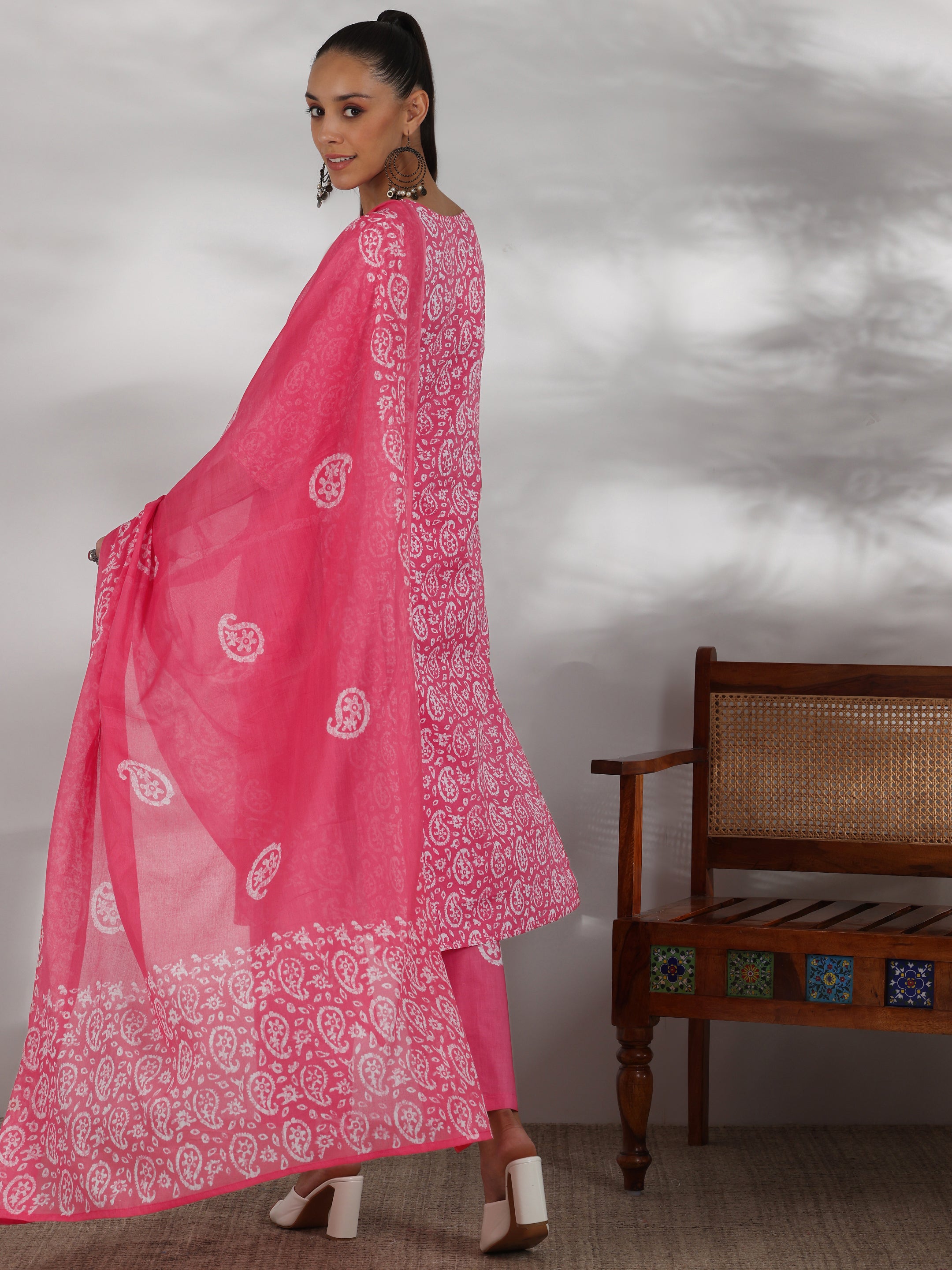 Pink Printed Cotton Straight Suit With Dupatta