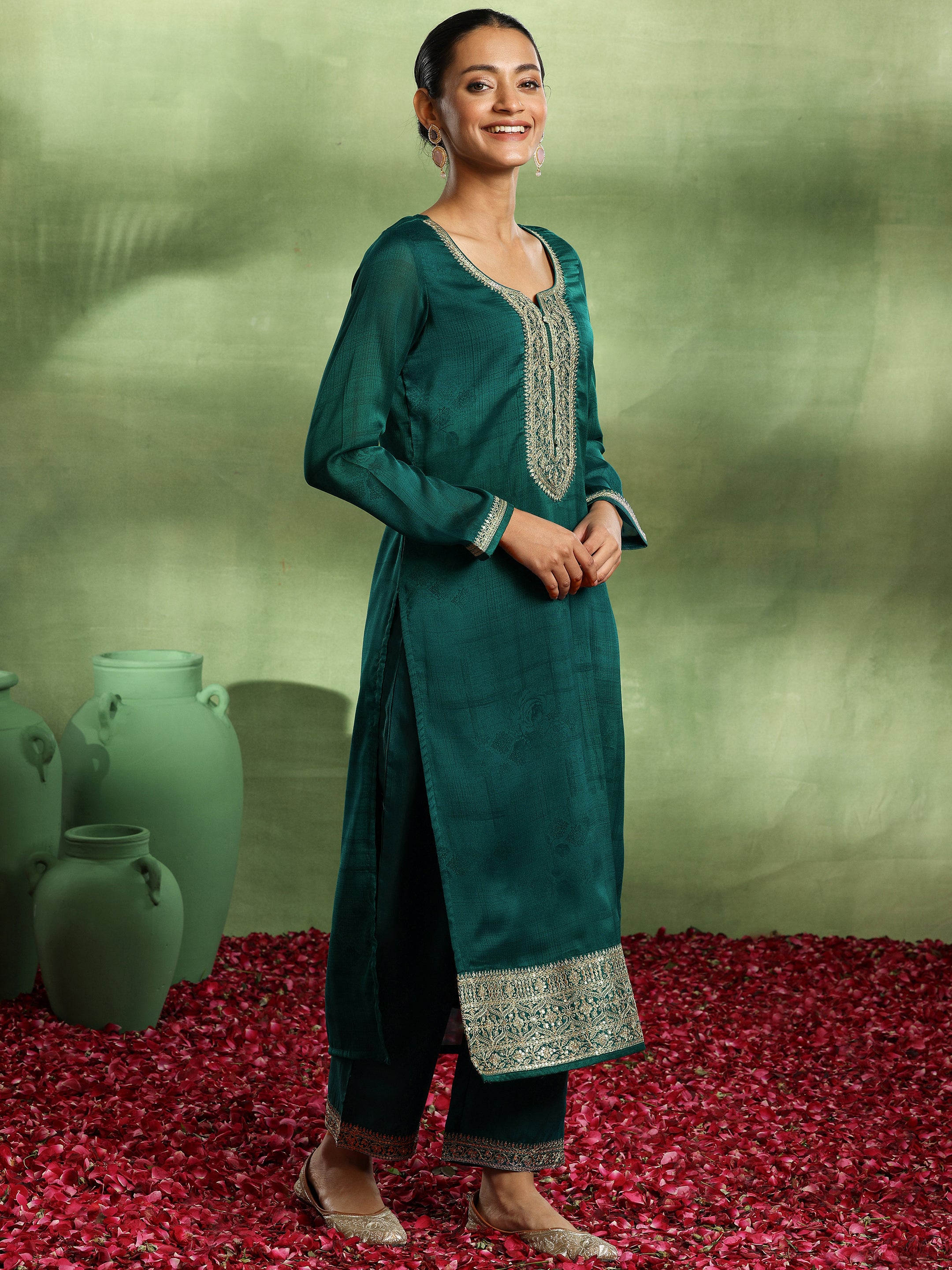 Green Yoke Design Silk Blend Straight Suit With Dupatta