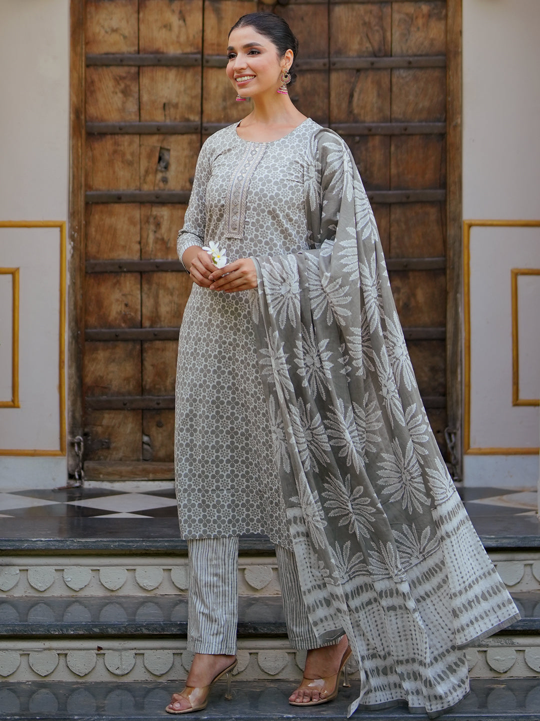 Grey Printed Cotton Straight Suit With Dupatta