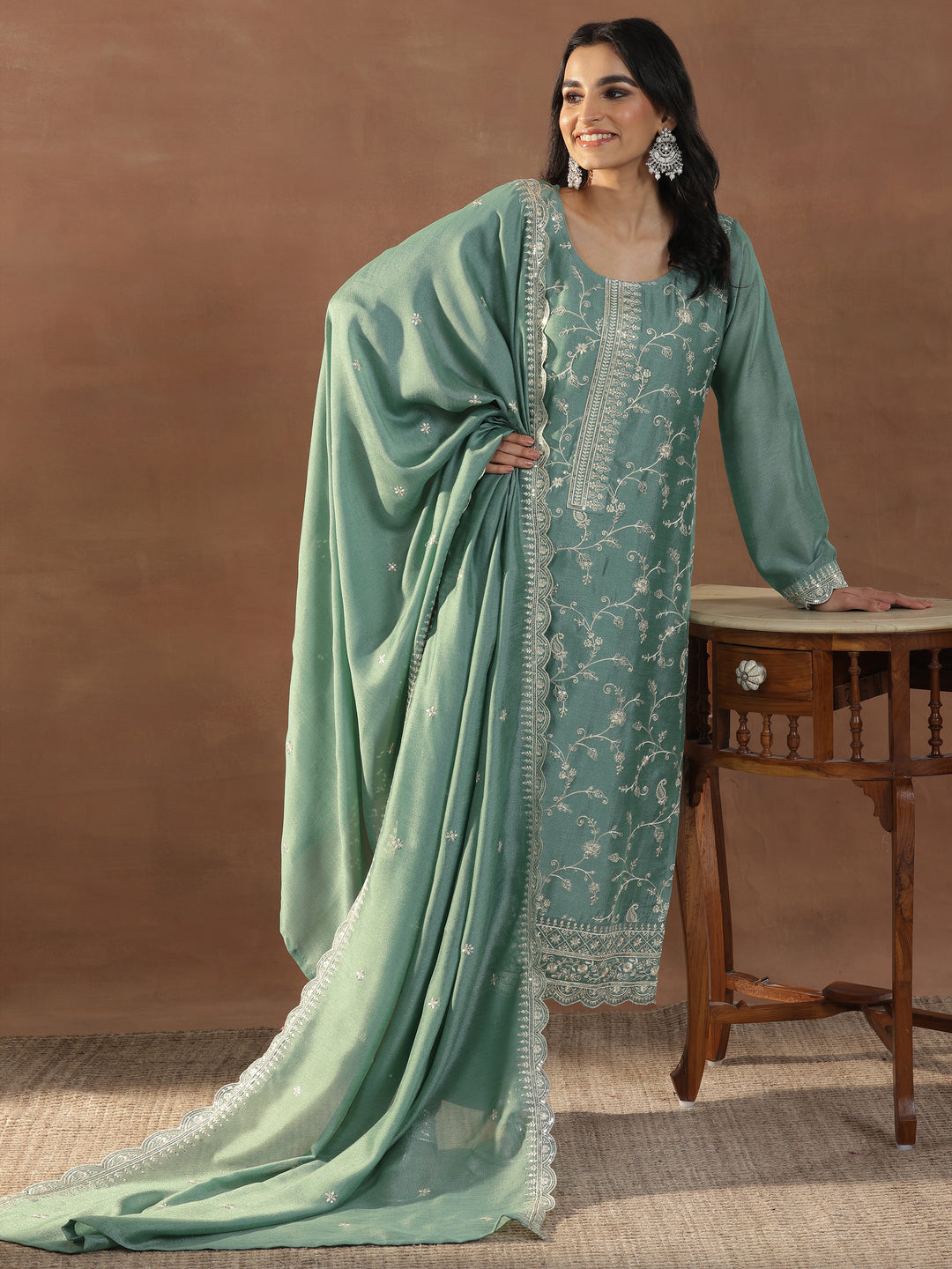 Green Embroidered Silk Blend Straight Suits With Dupatta