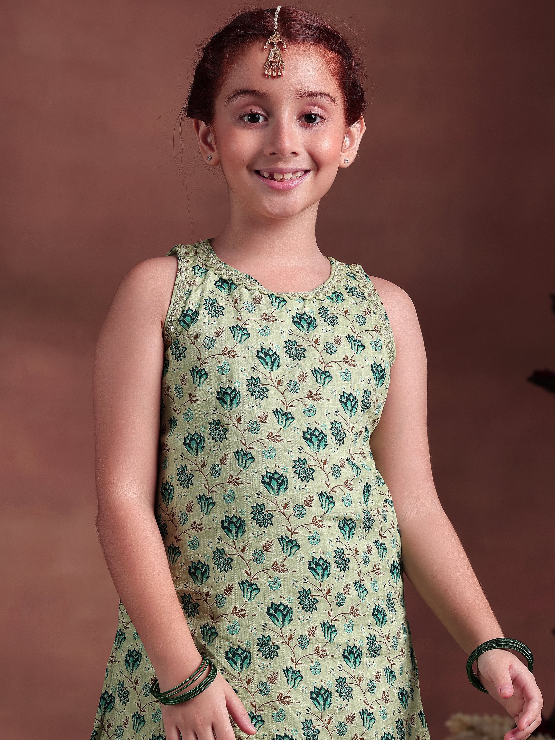 Kids Green Printed Cotton Straight Suit With Dupatta