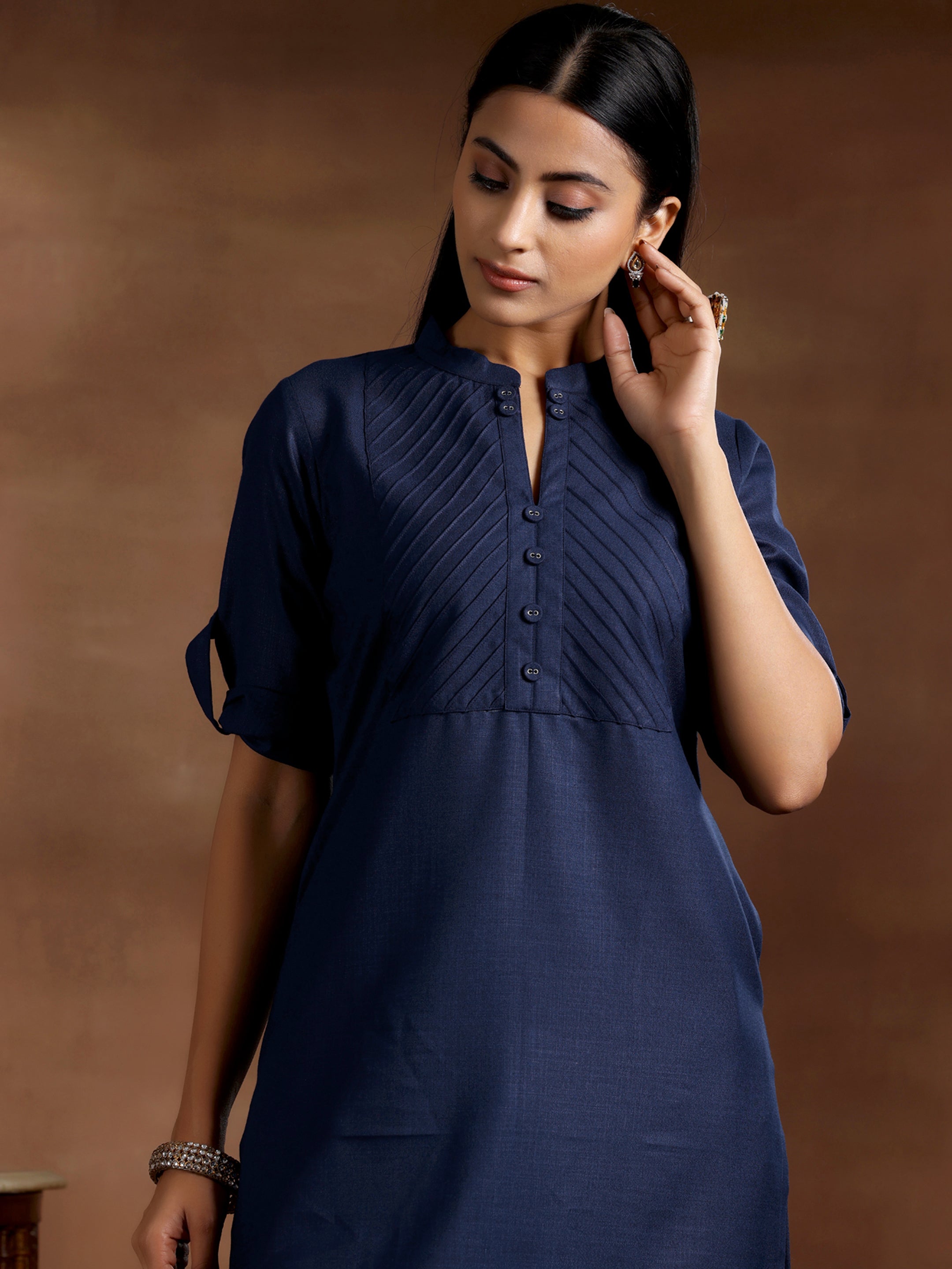 Blue Solid Silk Straight Kurta