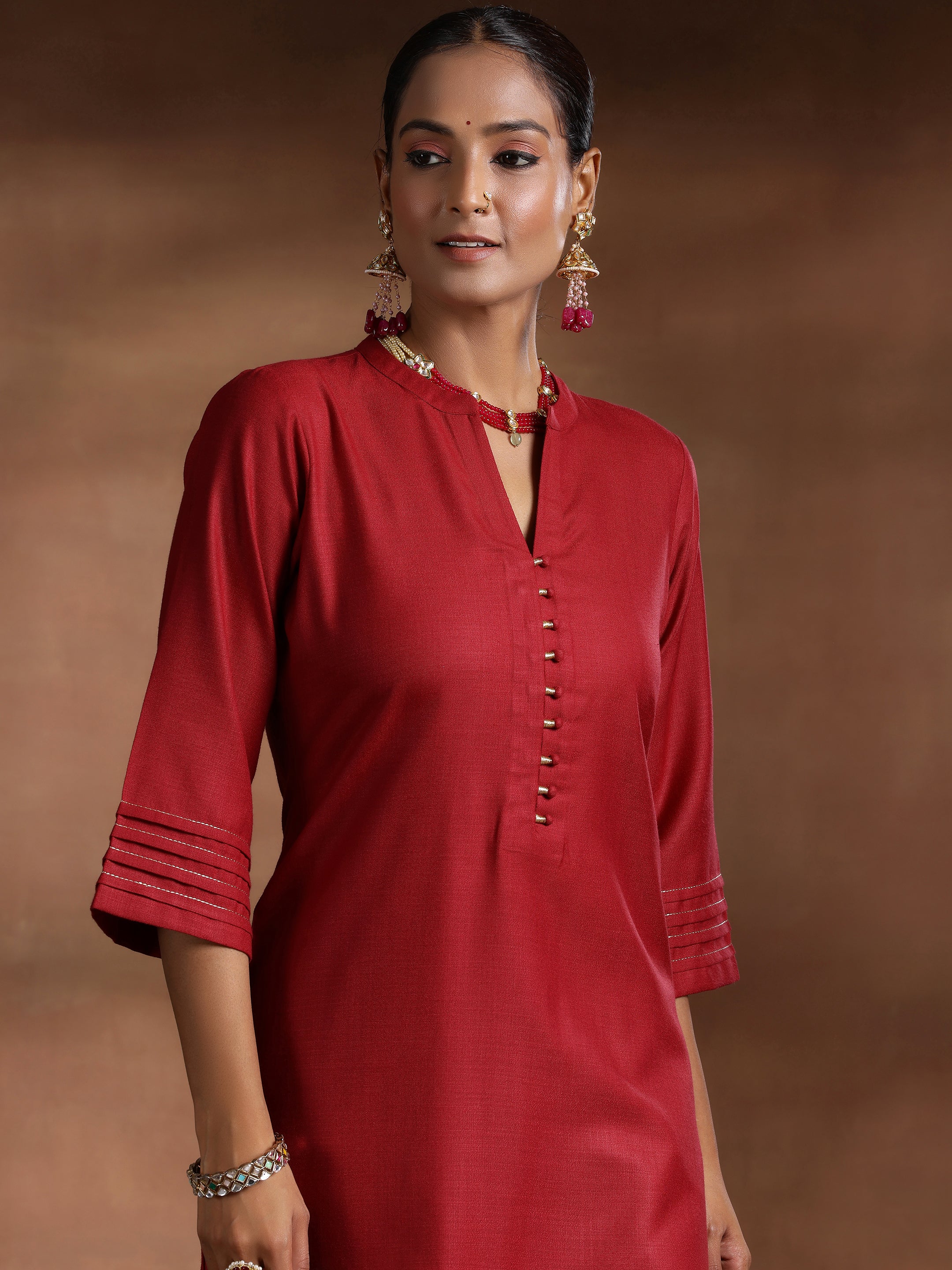 Maroon Solid Silk Blend Straight Suit With Dupatta