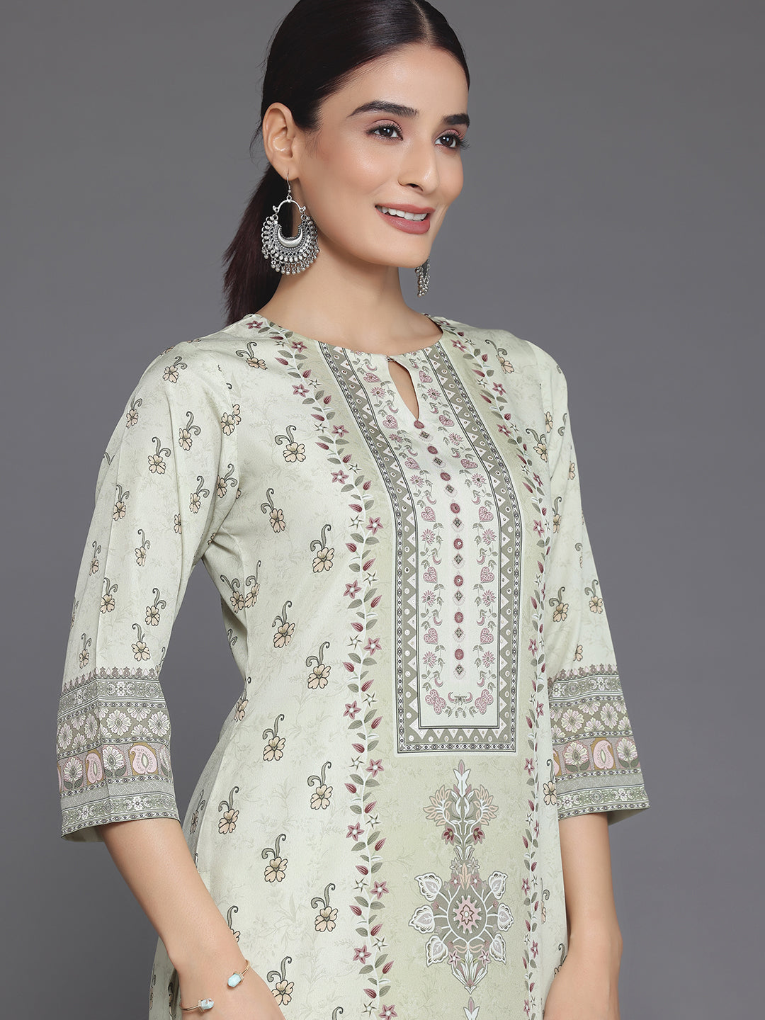 Lemon Printed Poly Crepe Straight Suit With Dupatta