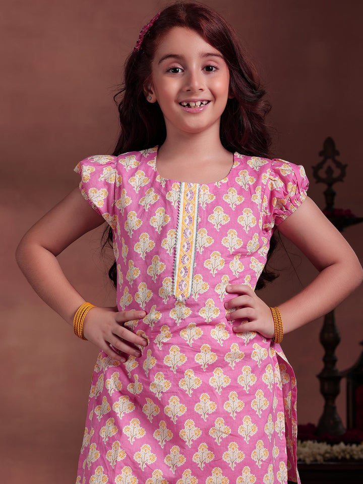 Kids Pink Printed Cotton Straight Suit With Dupatta