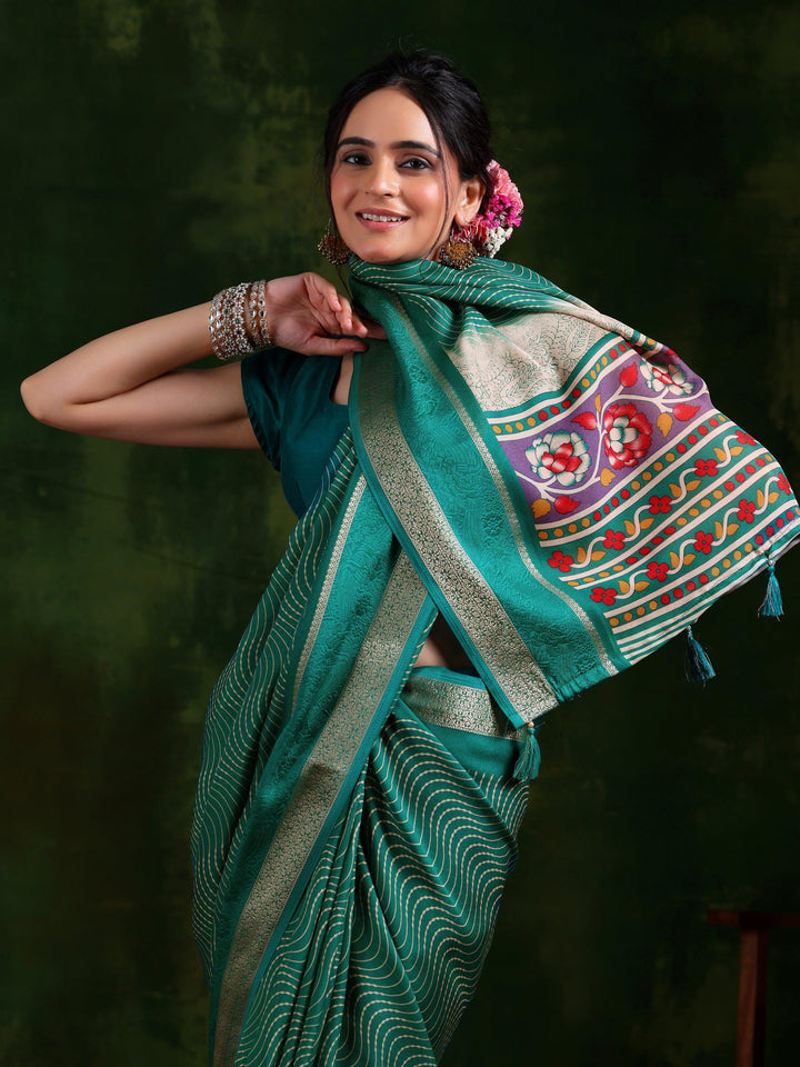 Green Printed Silk Blend Saree With Unstitched Blouse Piece - Libas