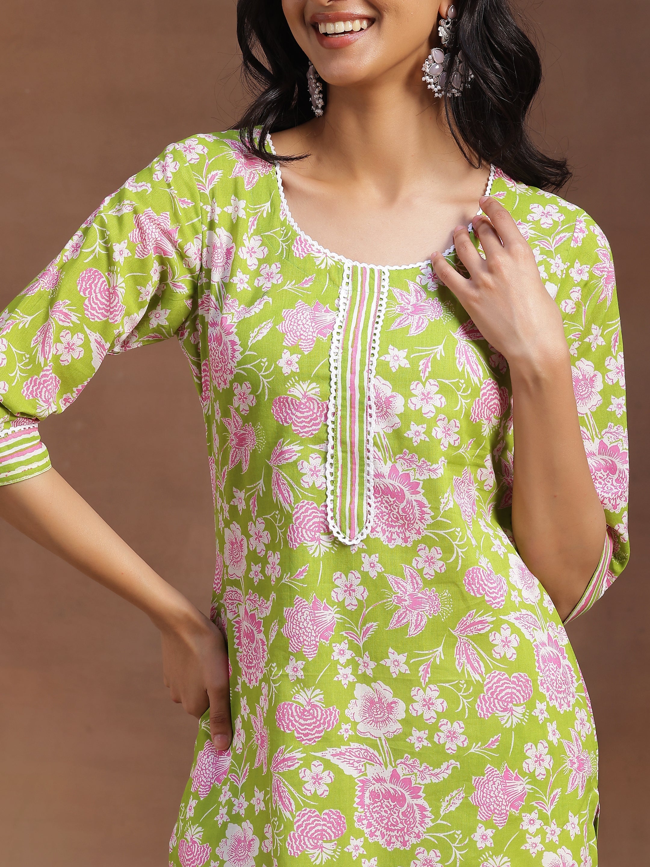 Green Printed Cotton Straight Kurta