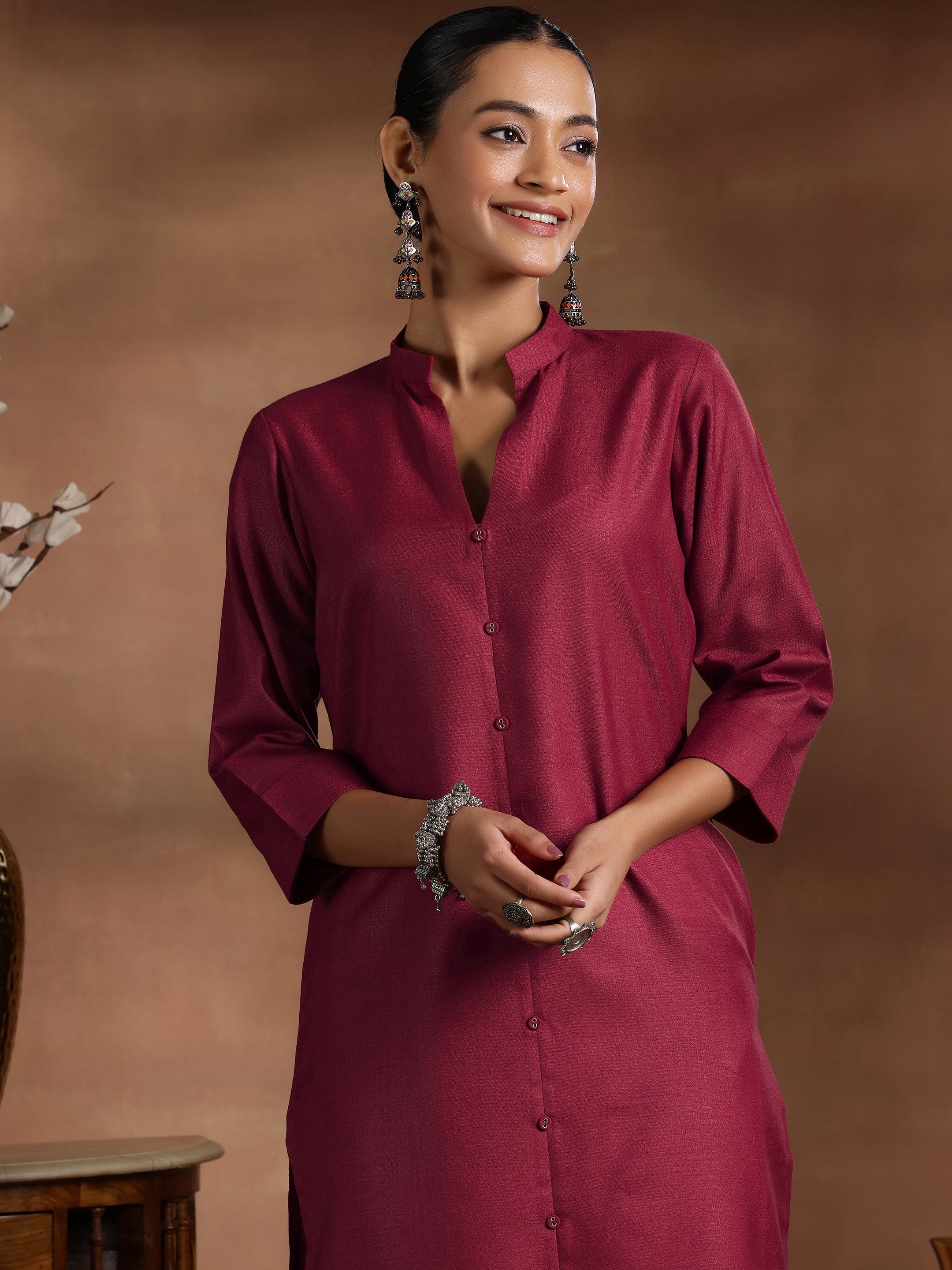 Maroon Solid Silk Straight Kurta