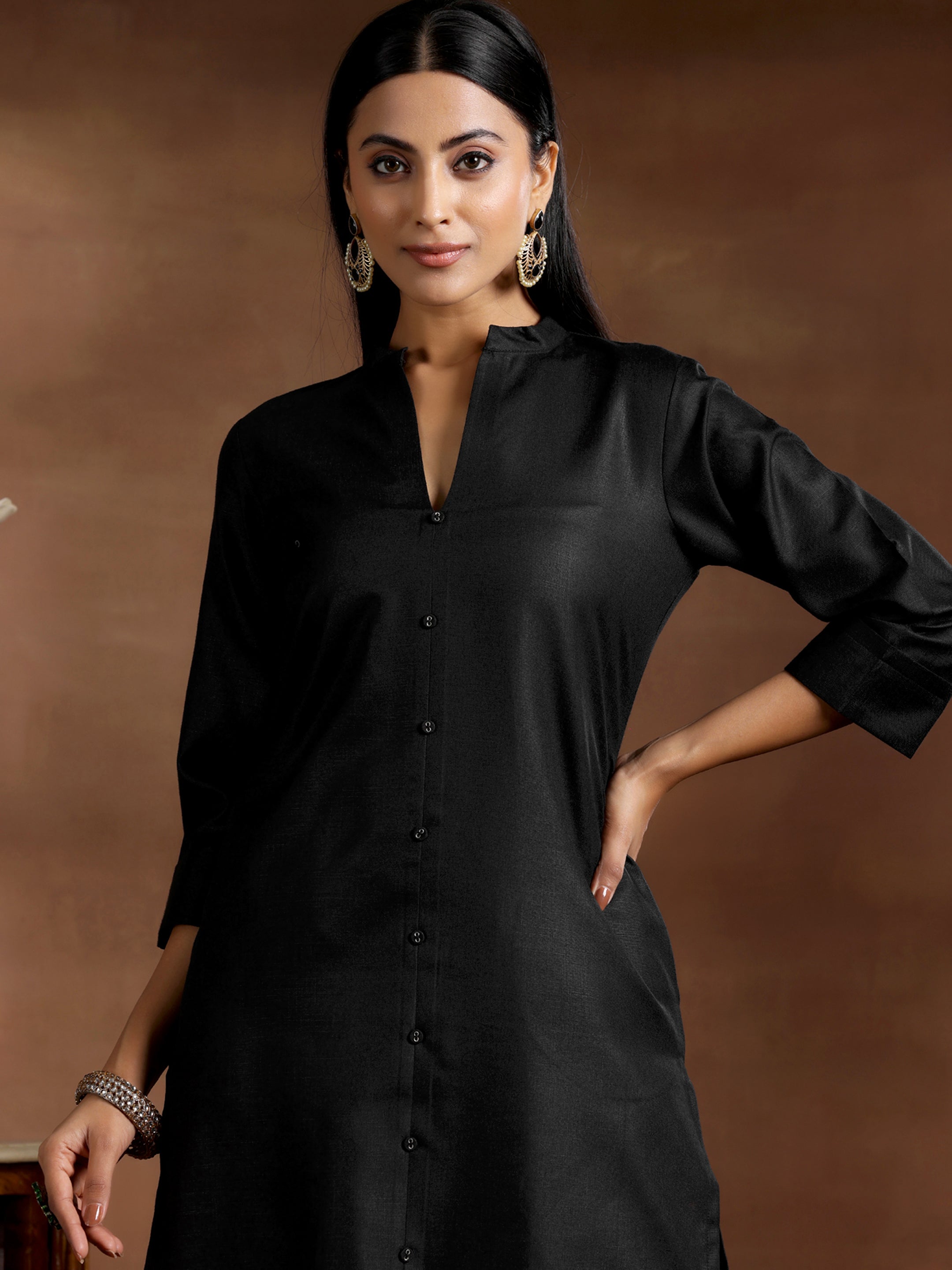 Black Solid Silk Straight Kurta