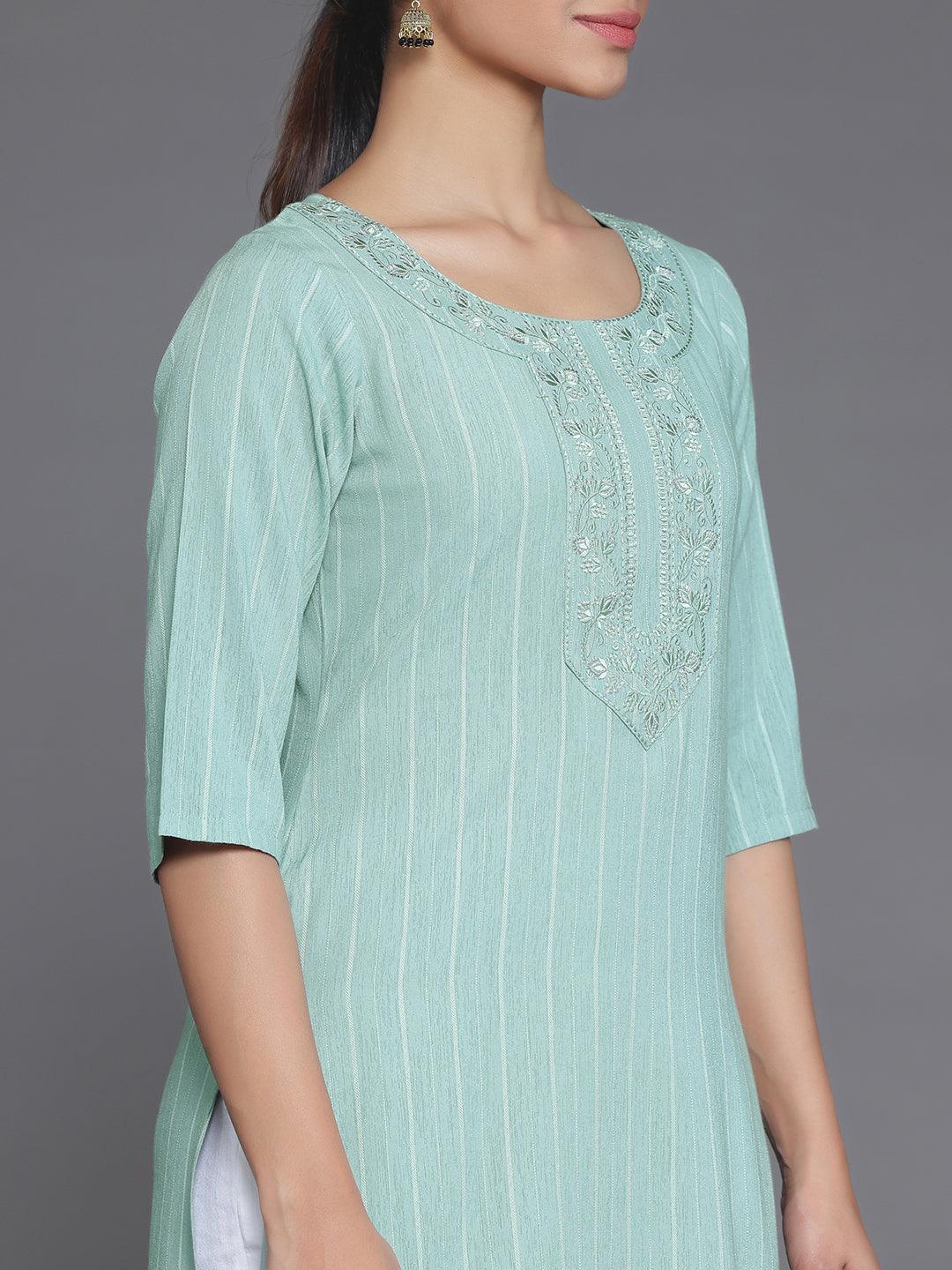 Green Yoke Design Rayon Straight Kurta