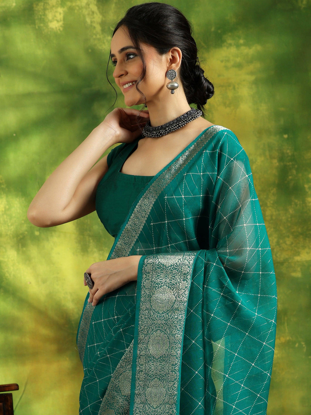 Rama Green Printed Silk Blend Saree With Unstitched Blouse Piece - Libas