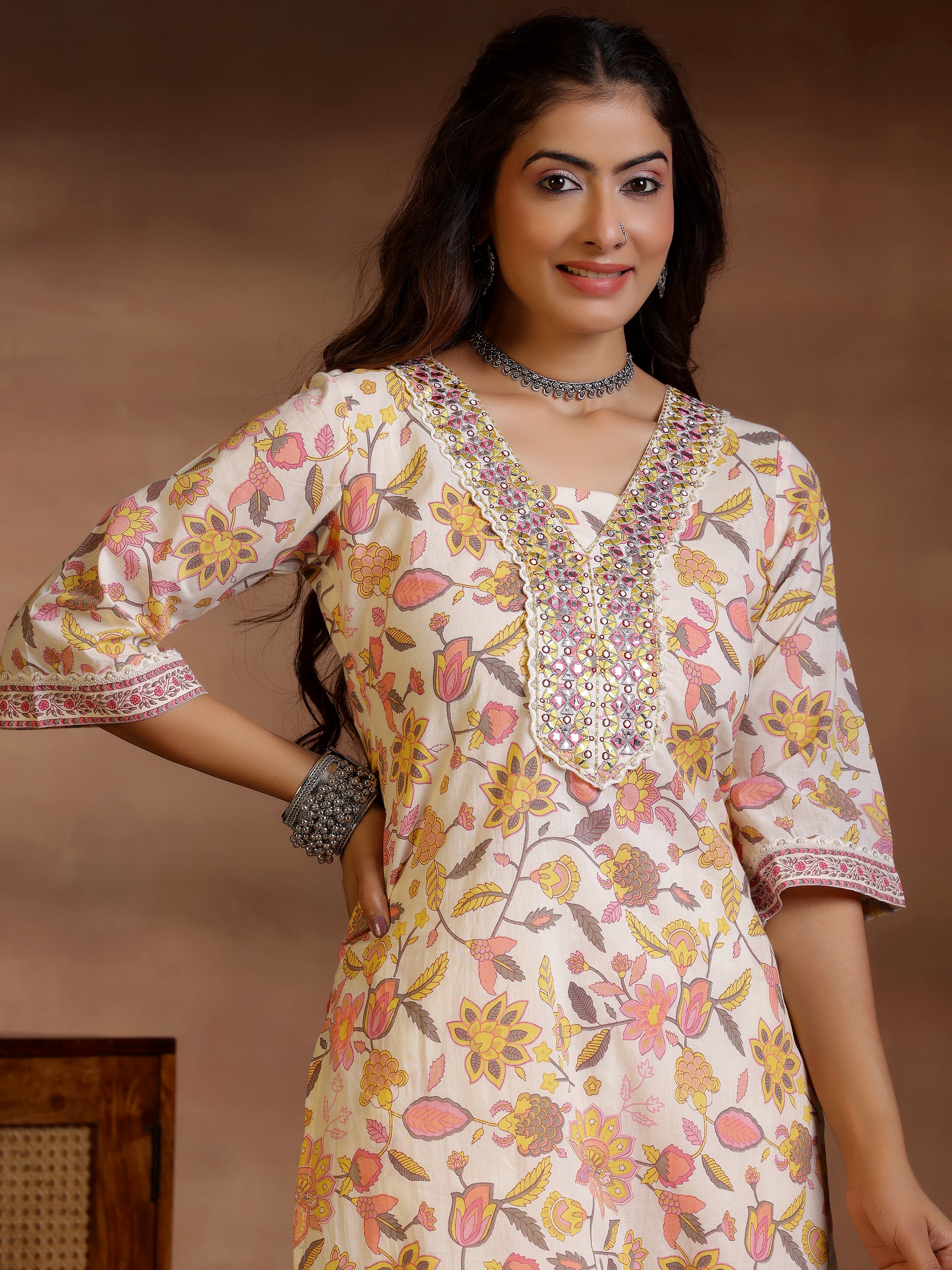 Off white Printed Cotton Straight Kurta With Palazzos