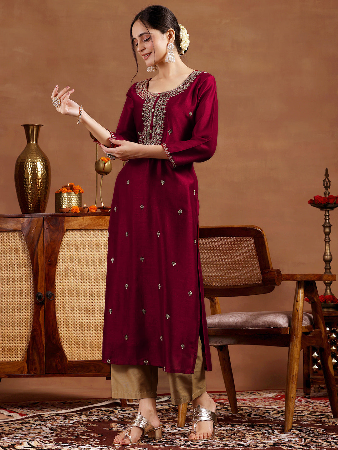 Maroon Embroidered Silk Straight Kurta