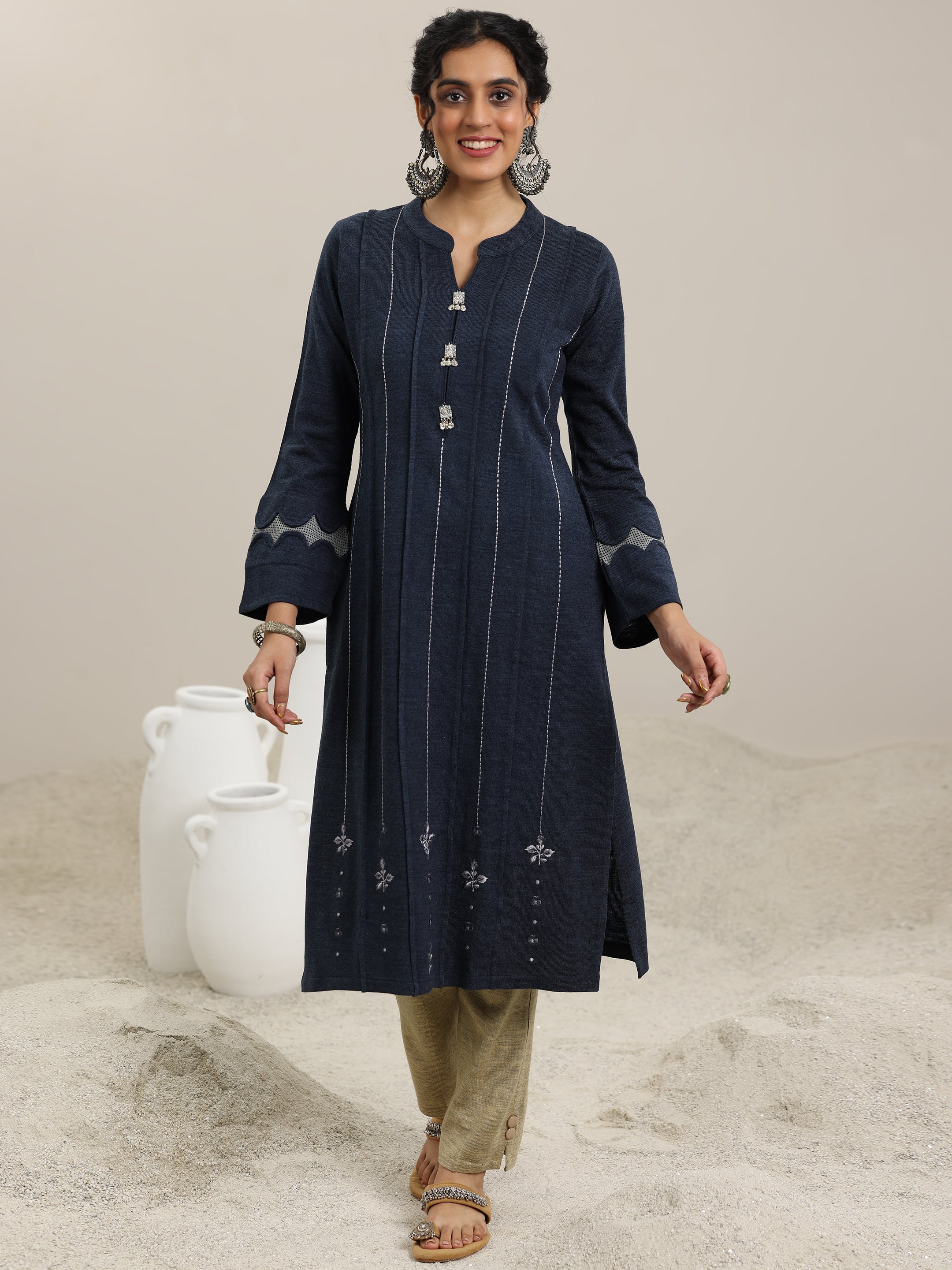 Grey Embroidered Wool Straight Kurta