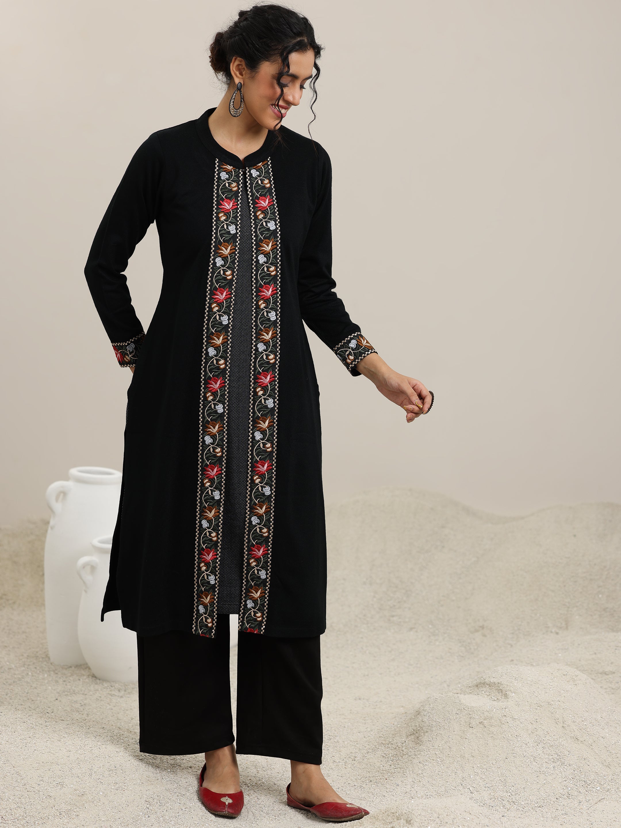 Black Embroidered Wool Straight Kurta