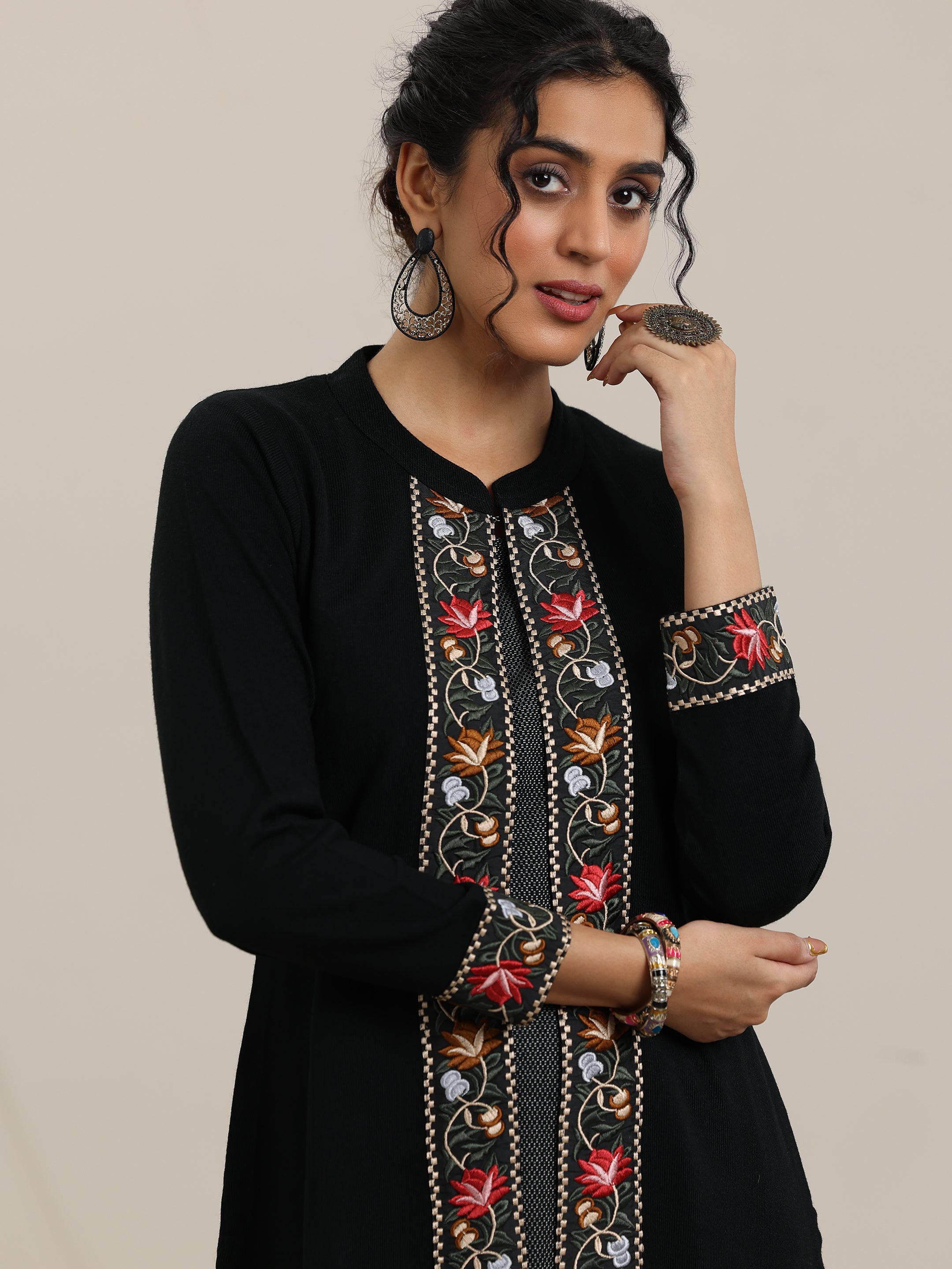 Black Embroidered Wool Straight Kurta