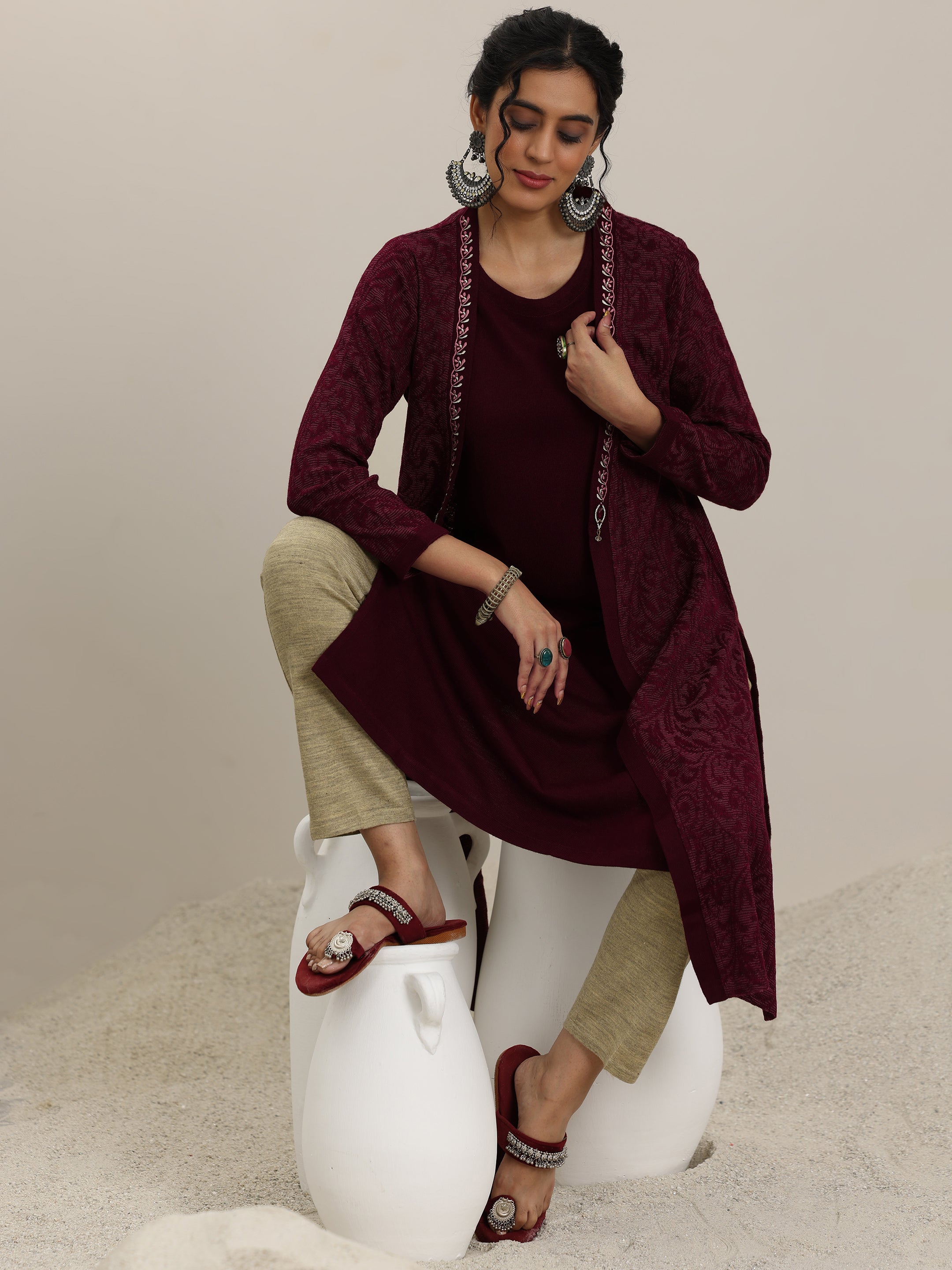 Maroon Solid Wool Straight Kurta