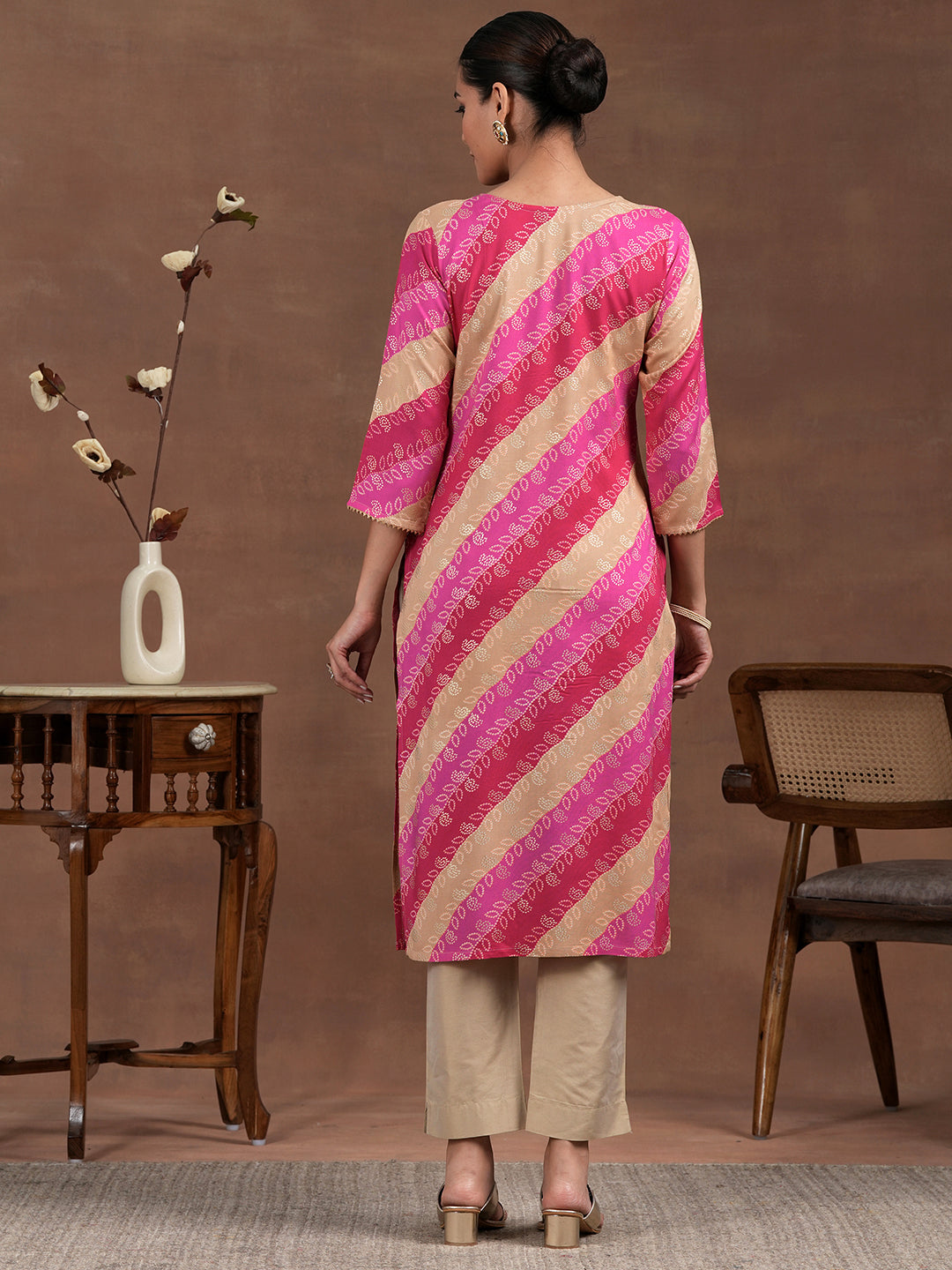 Pink Printed Rayon Straight Kurta