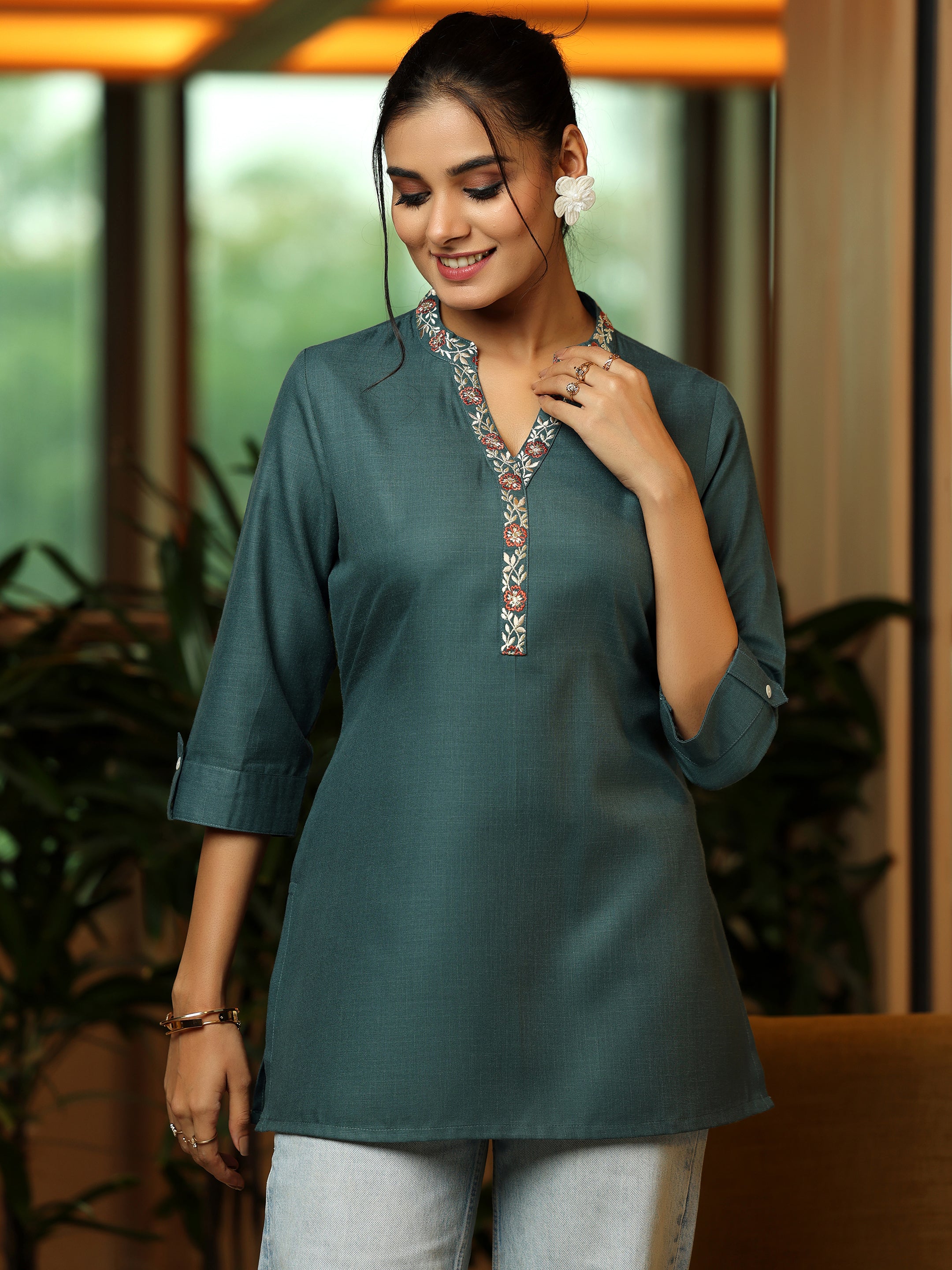 Grey Solid Cotton Blend Straight Kurti