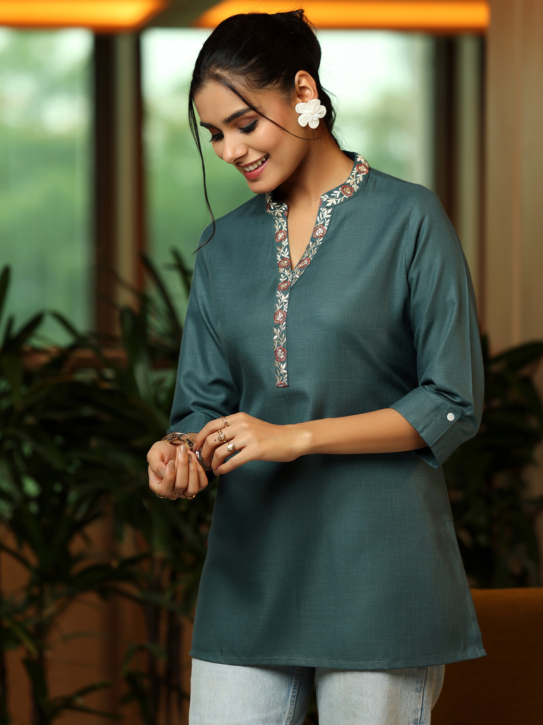 Grey Solid Cotton Blend Straight Kurti