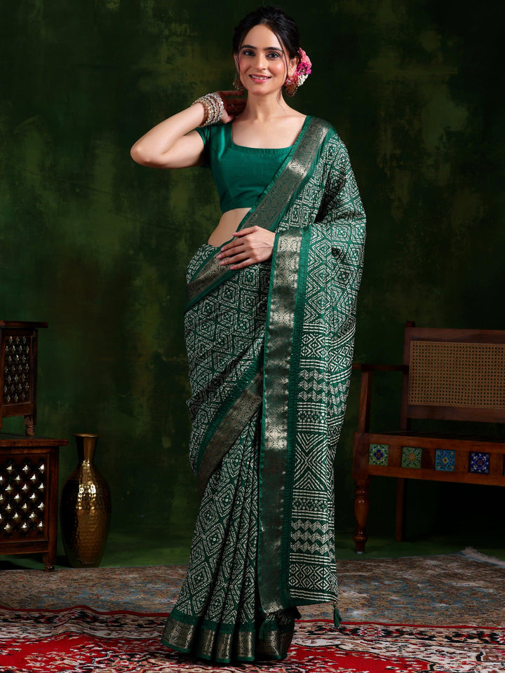 Green Printed Silk Blend Saree With Unstitched Blouse Piece - Libas