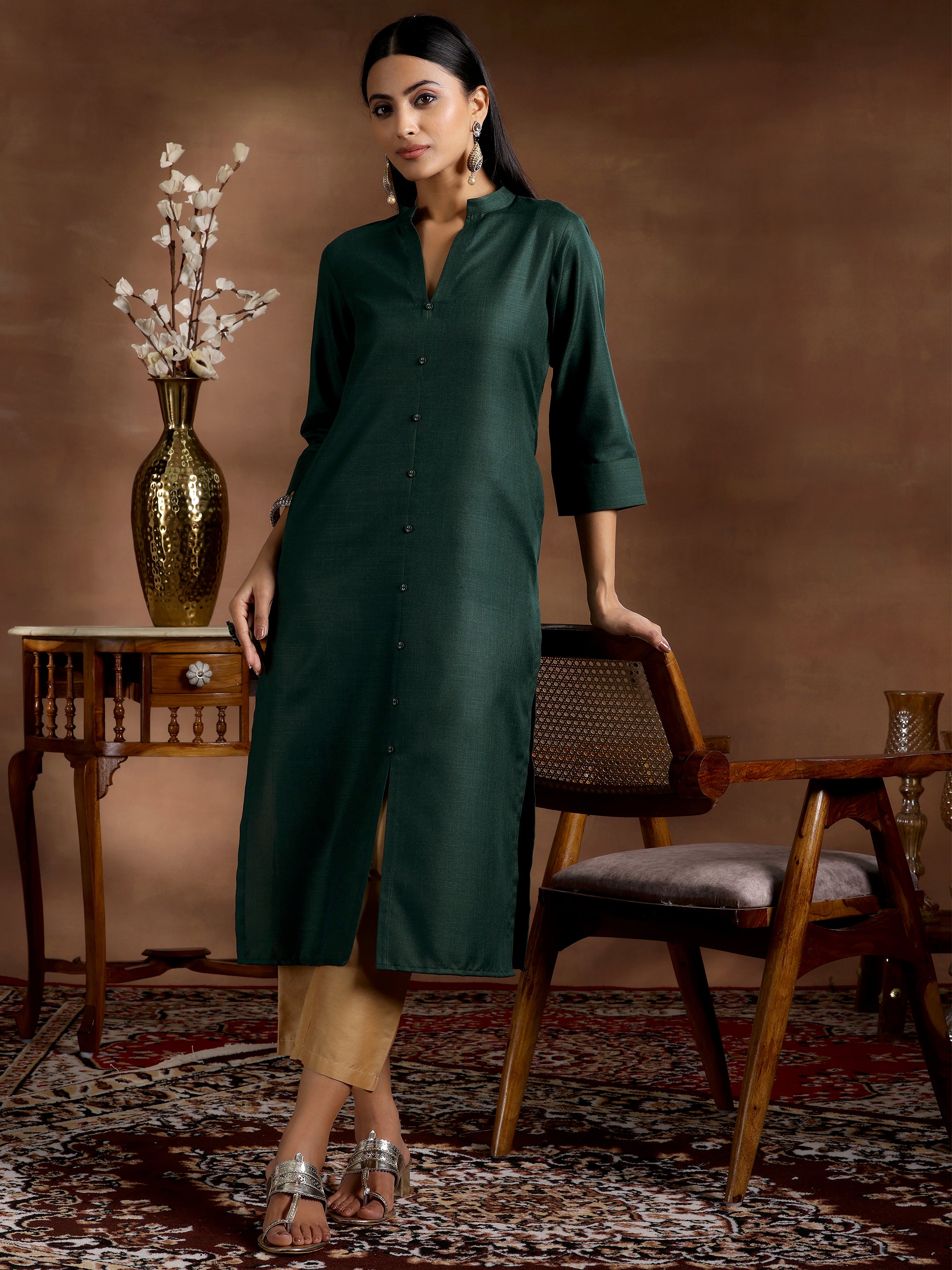 Green Solid Silk Straight Kurta