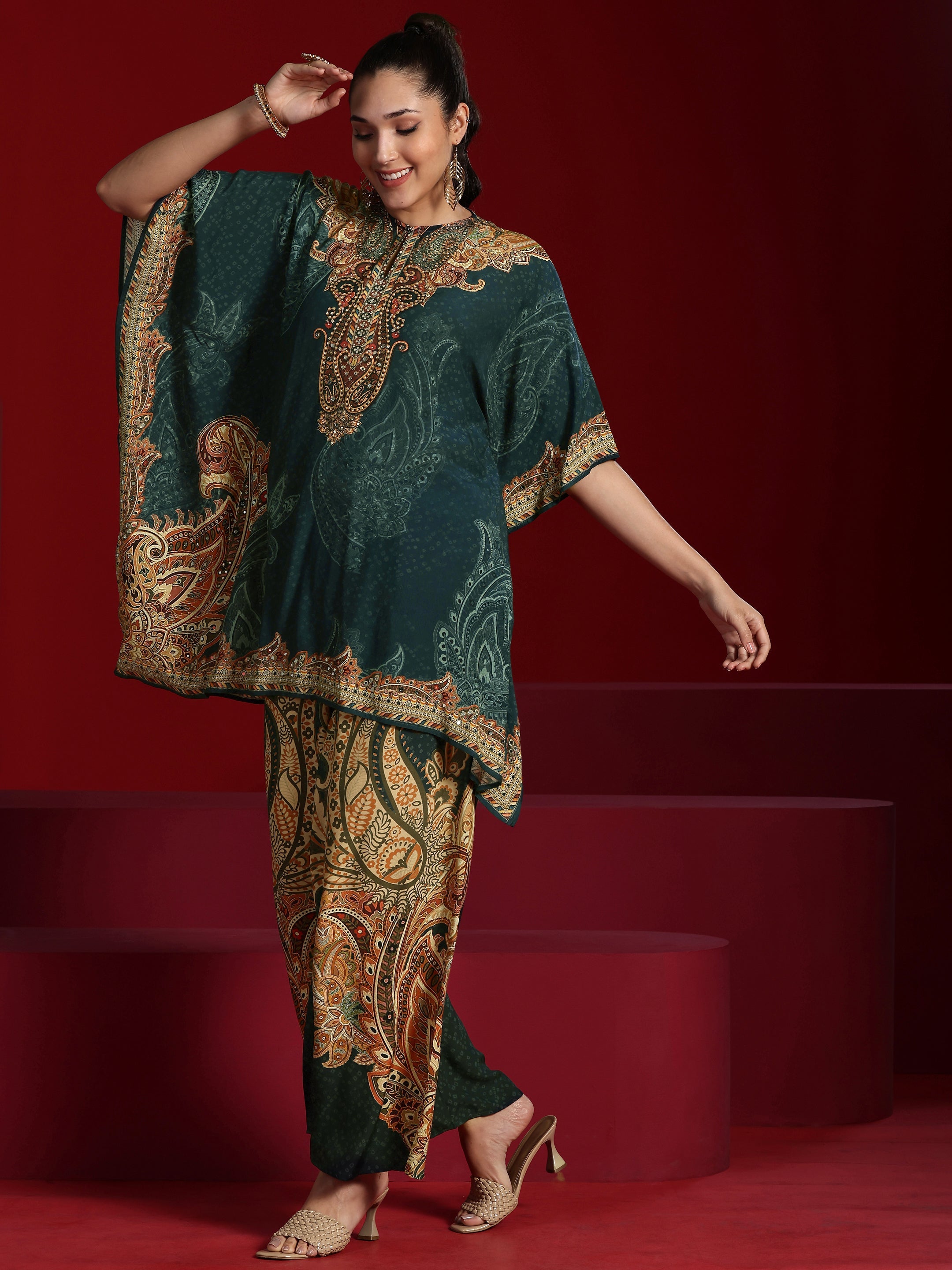 Libas Art Green Printed Silk Blend Straight Kurta With Palazzos