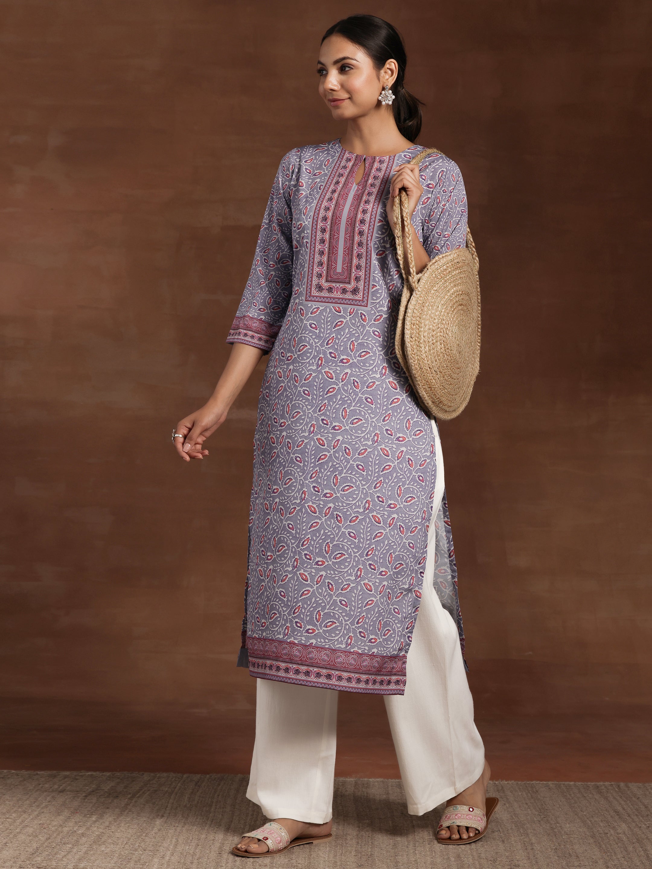 Lavender Printed Crepe Straight Kurta