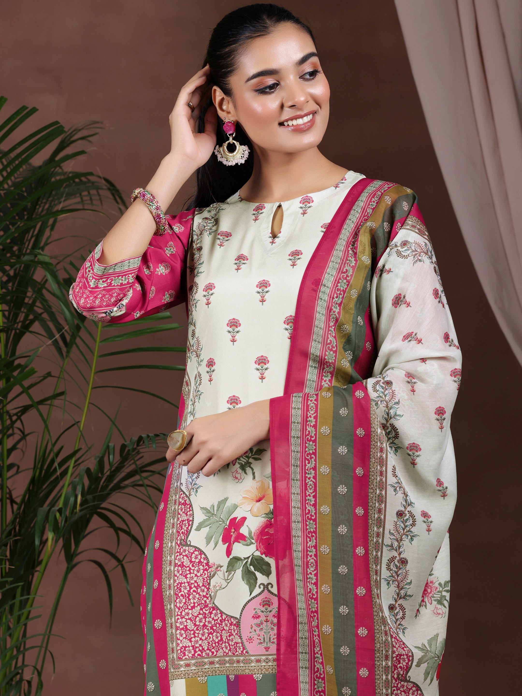 Off White Printed Poly Crepe Straight Suit With Dupatta