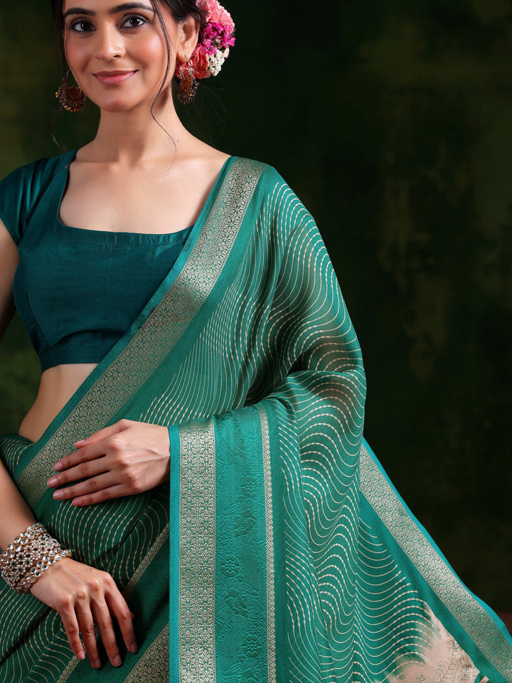 Green Printed Silk Blend Saree With Unstitched Blouse Piece - Libas