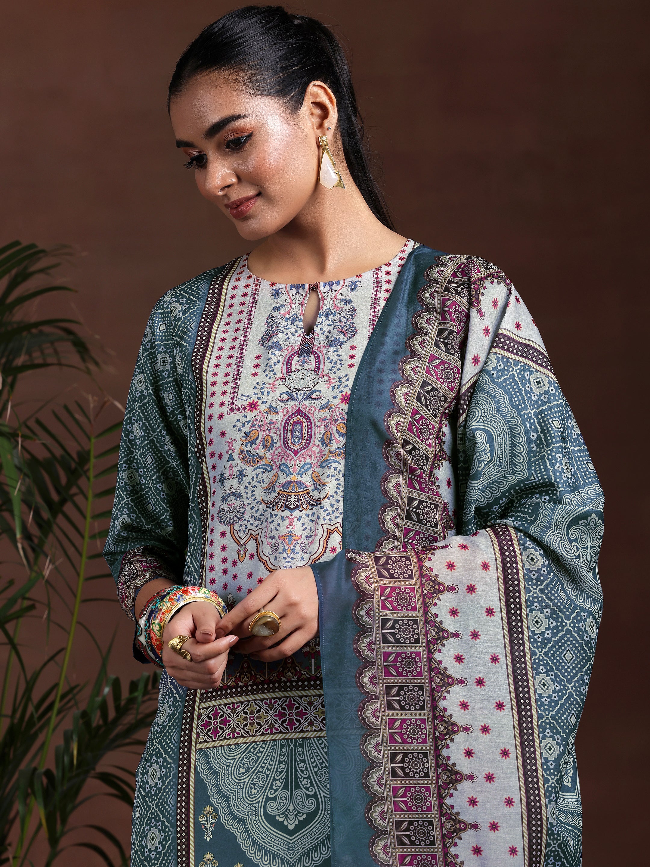 Grey Printed Poly Crepe Straight Suit With Dupatta