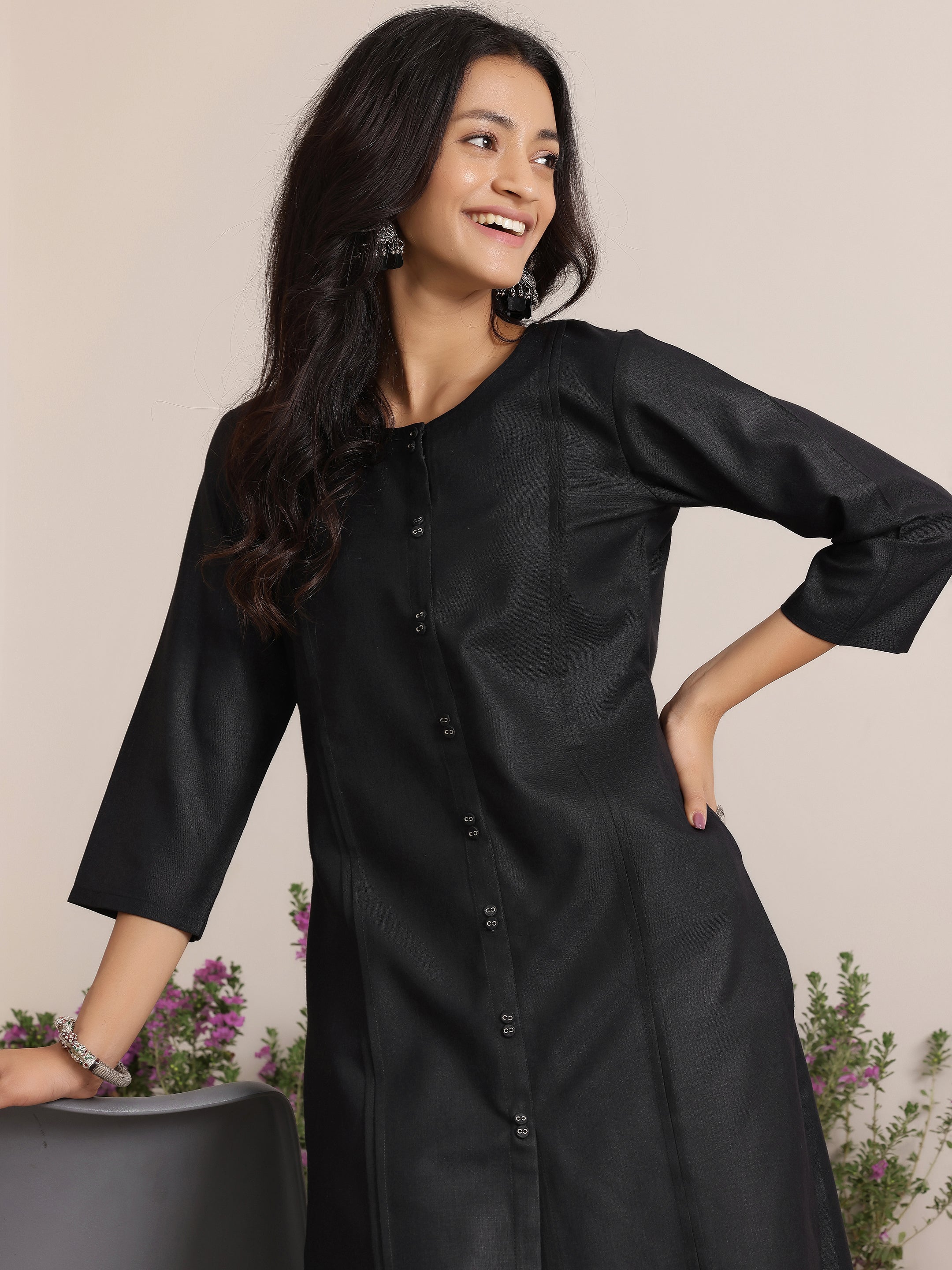 Black Solid Silk Straight Kurta