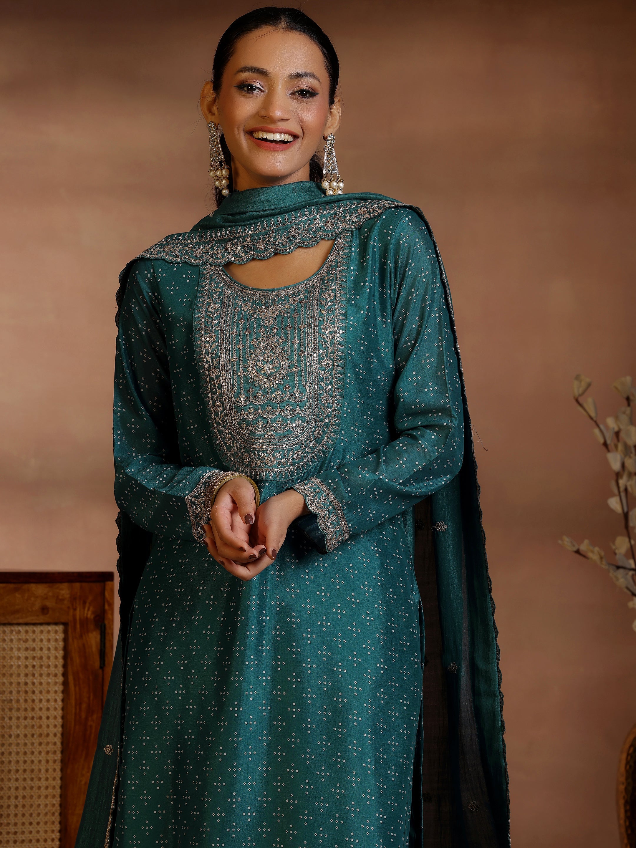 Green Printed Silk Blend Straight Suit With Dupatta