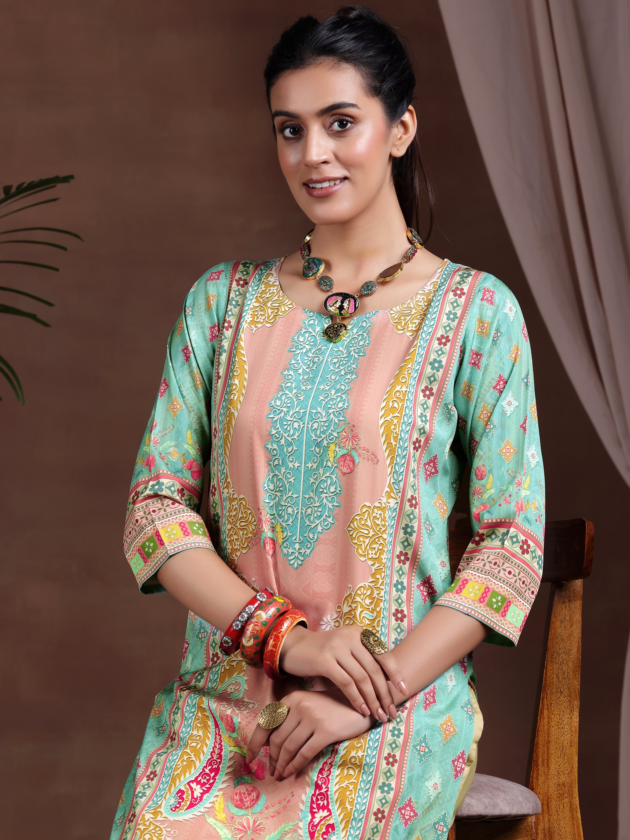 Green Printed Crepe Straight Kurta