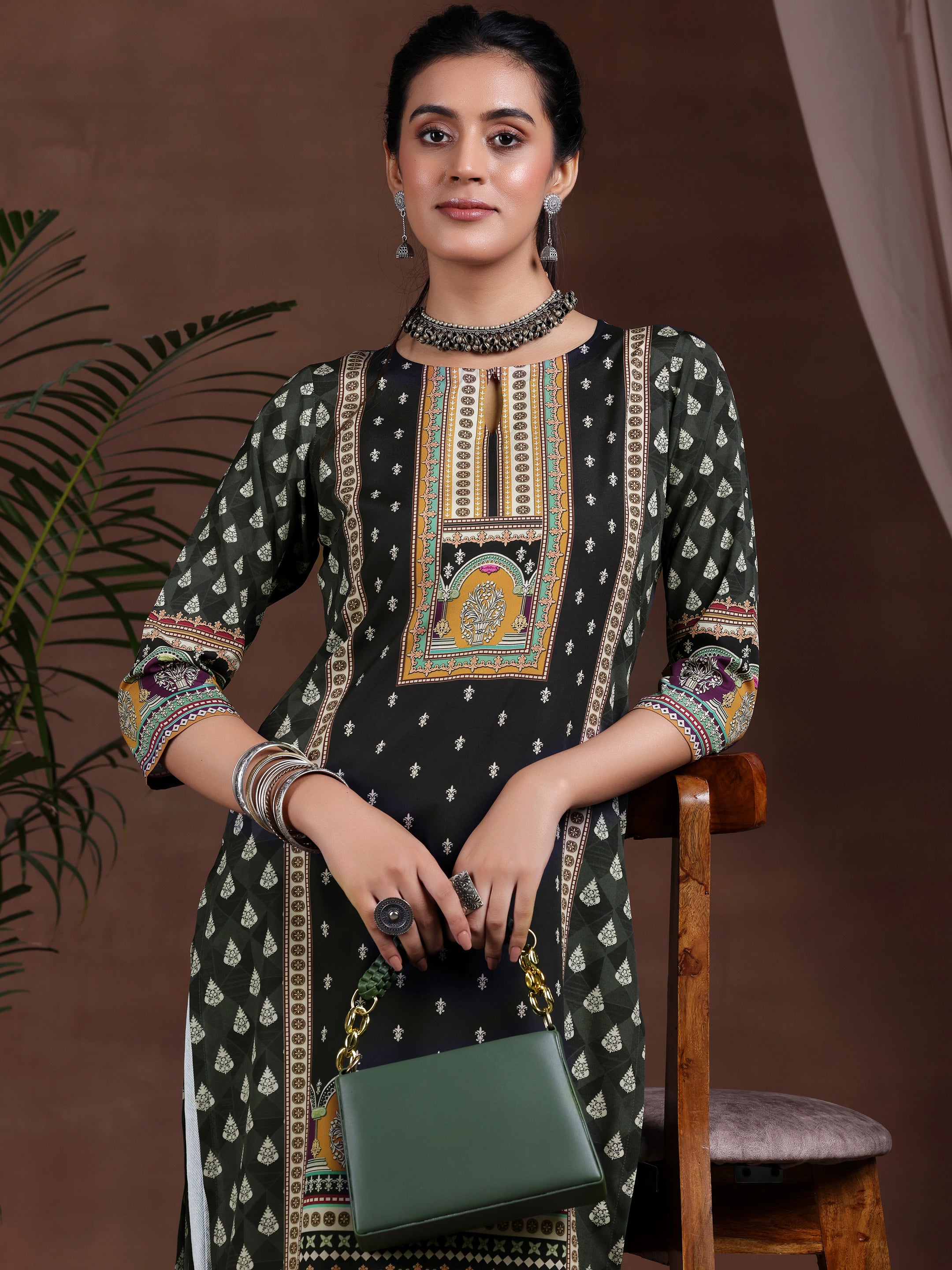 Black Printed Crepe Straight Kurta