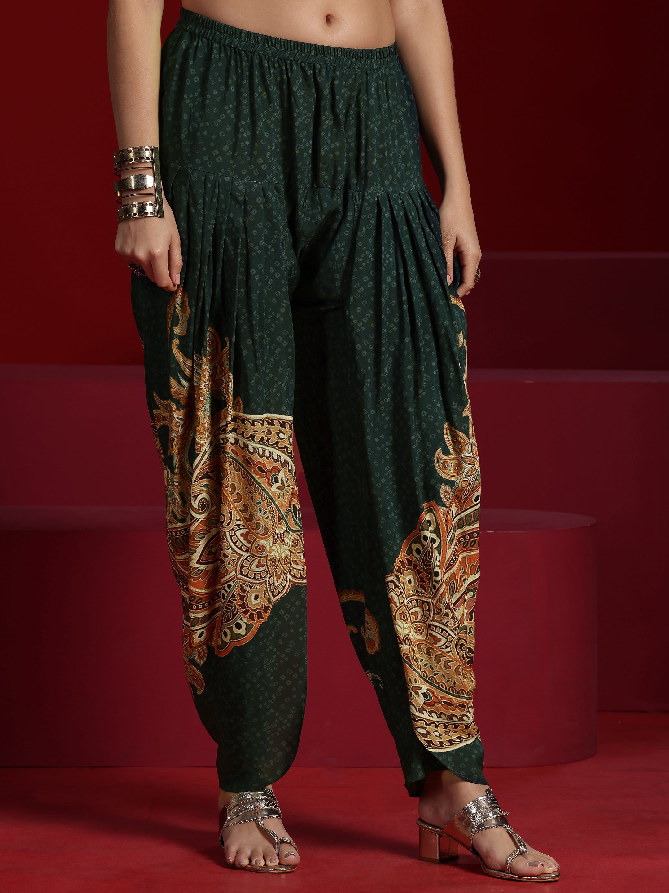 Libas Art Green Printed Silk Blend Straight Kurta With Dhoti Pants