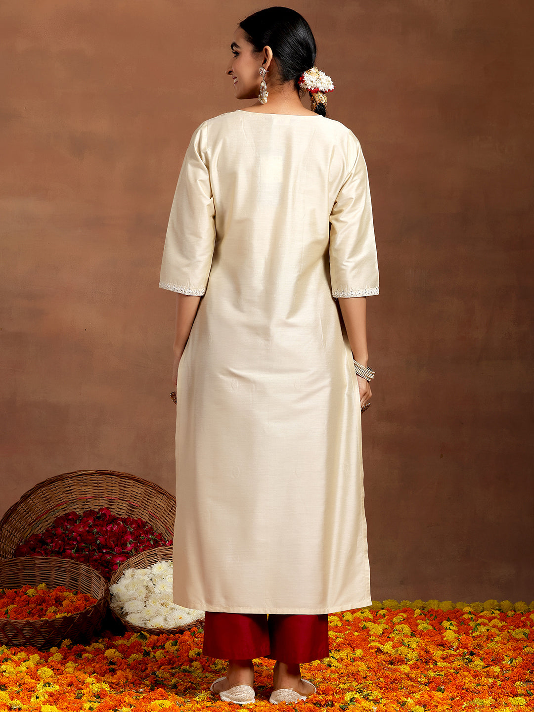 Off White Embroidered Silk Straight Kurta