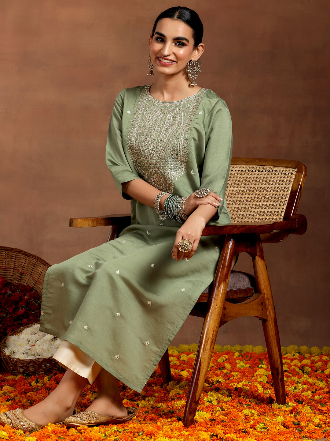 Green Embellished Silk Straight Kurta