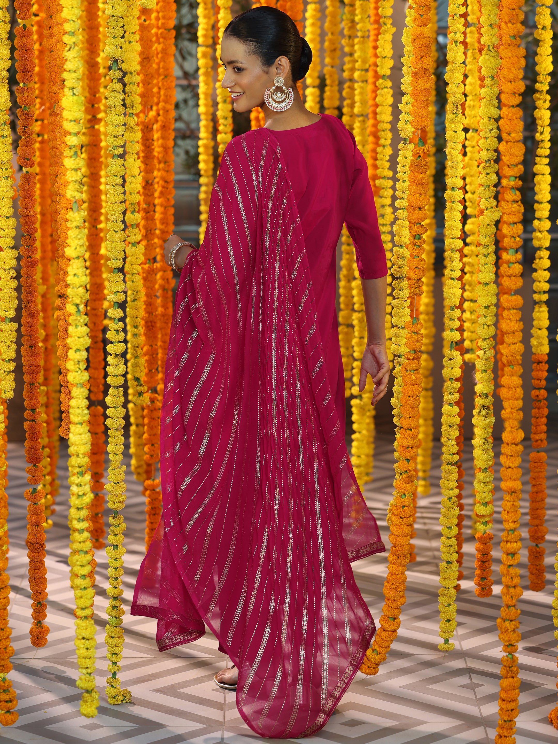 Red Embroidered Silk Blend Straight Suit With Dupatta-color issye