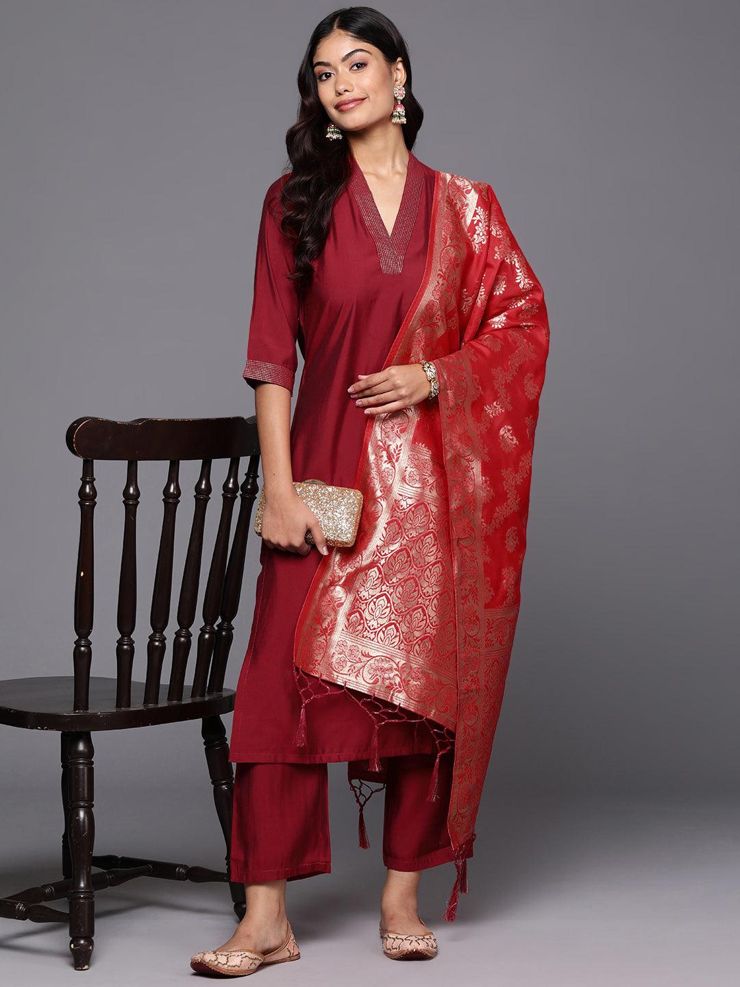 Red Solid Silk Blend Straight Kurta With Trousers & Dupatta