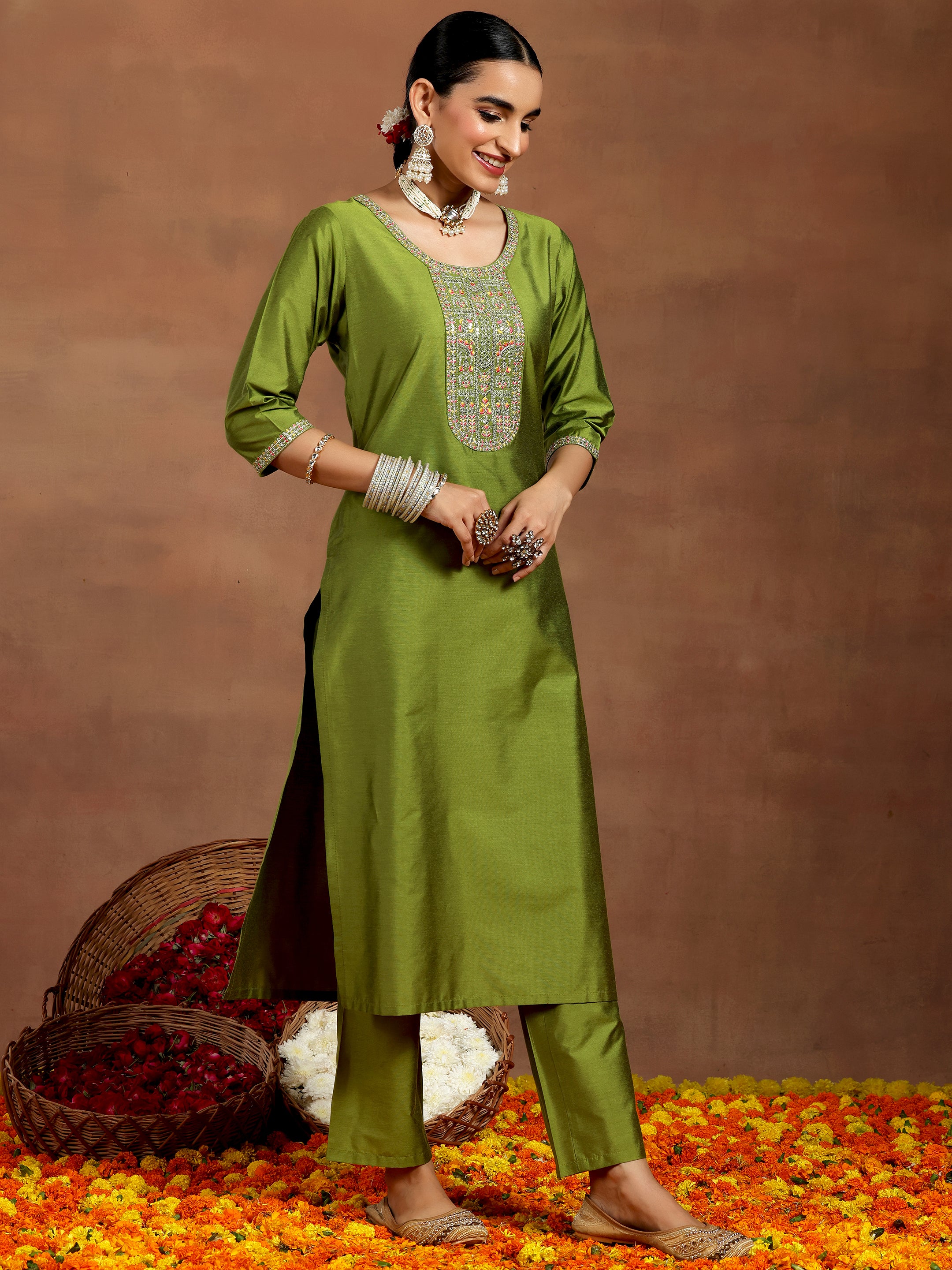 Green Yoke Design Silk Blend Straight Suit With Dupatta